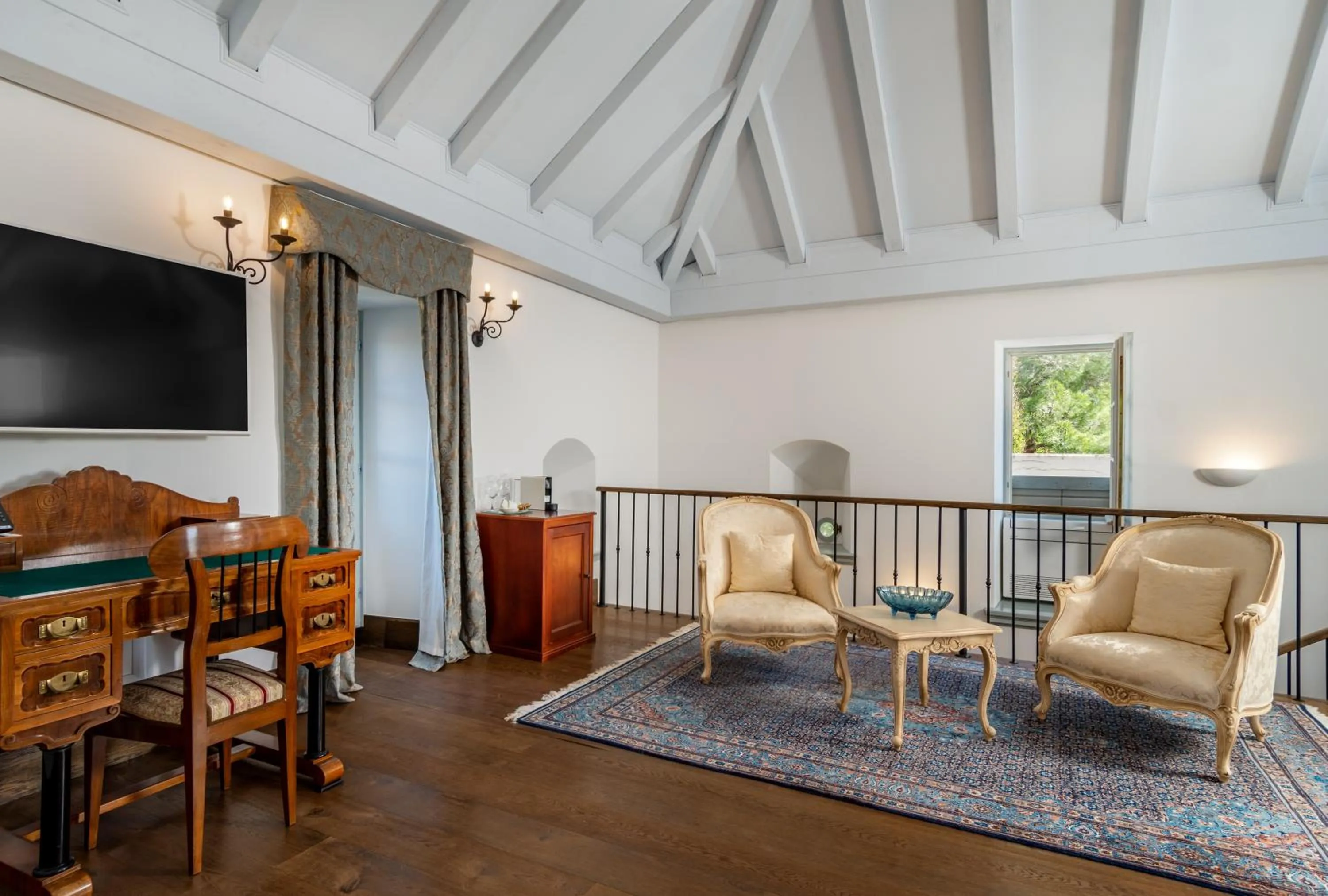 Seating area in Heritage Hotel Martinis Marchi