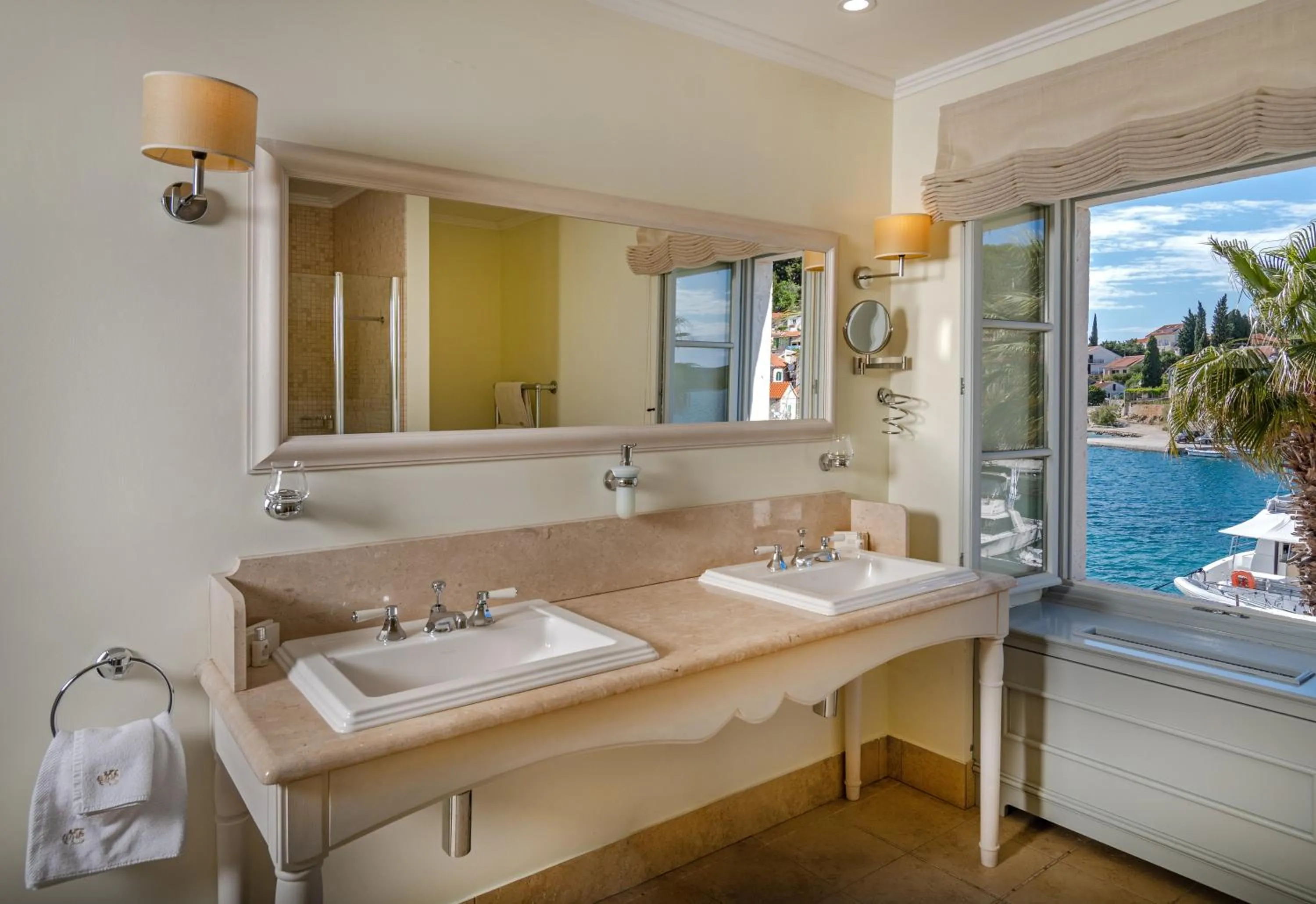 Bathroom in Heritage Hotel Martinis Marchi