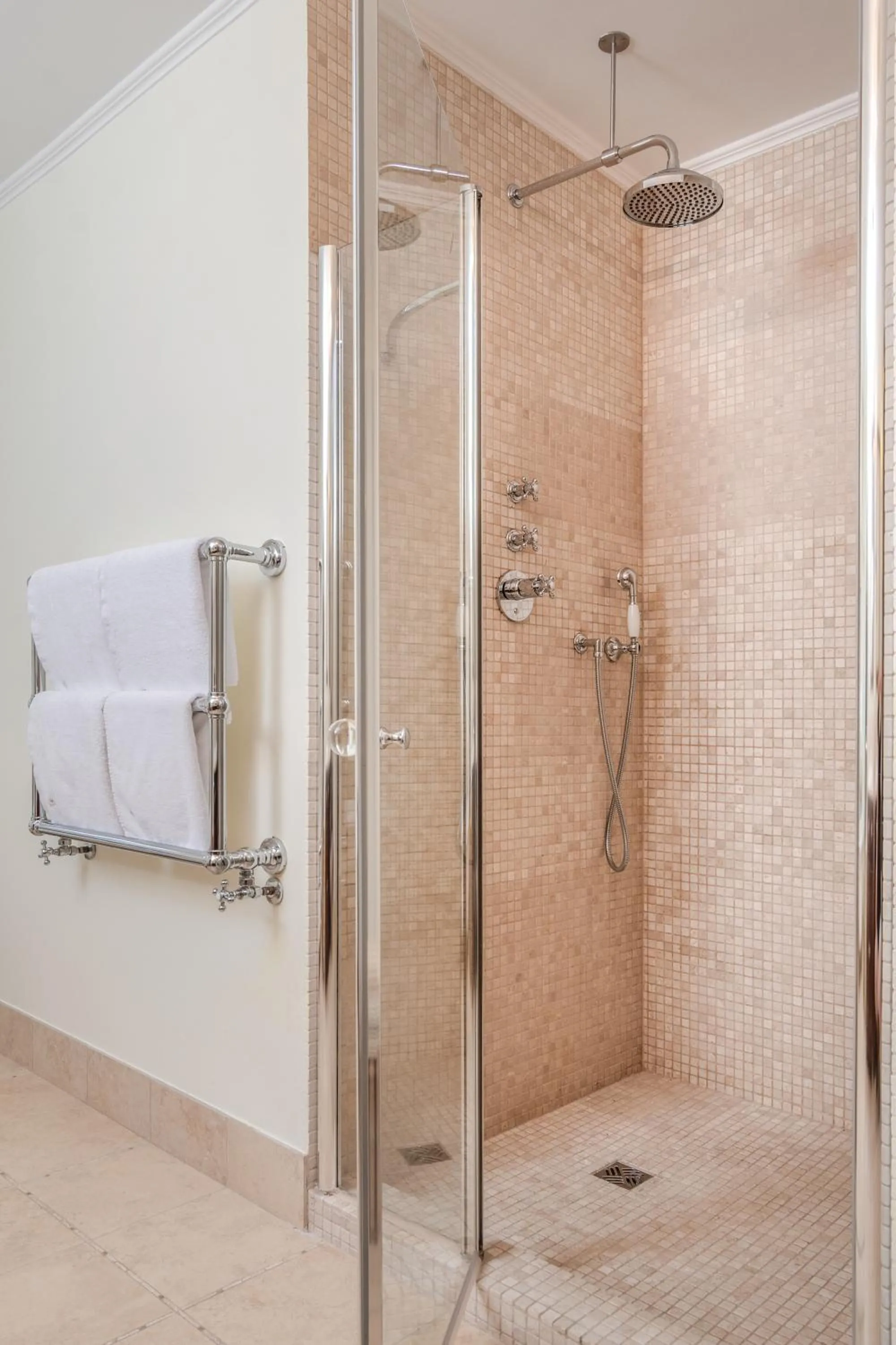 Bathroom in Heritage Hotel Martinis Marchi