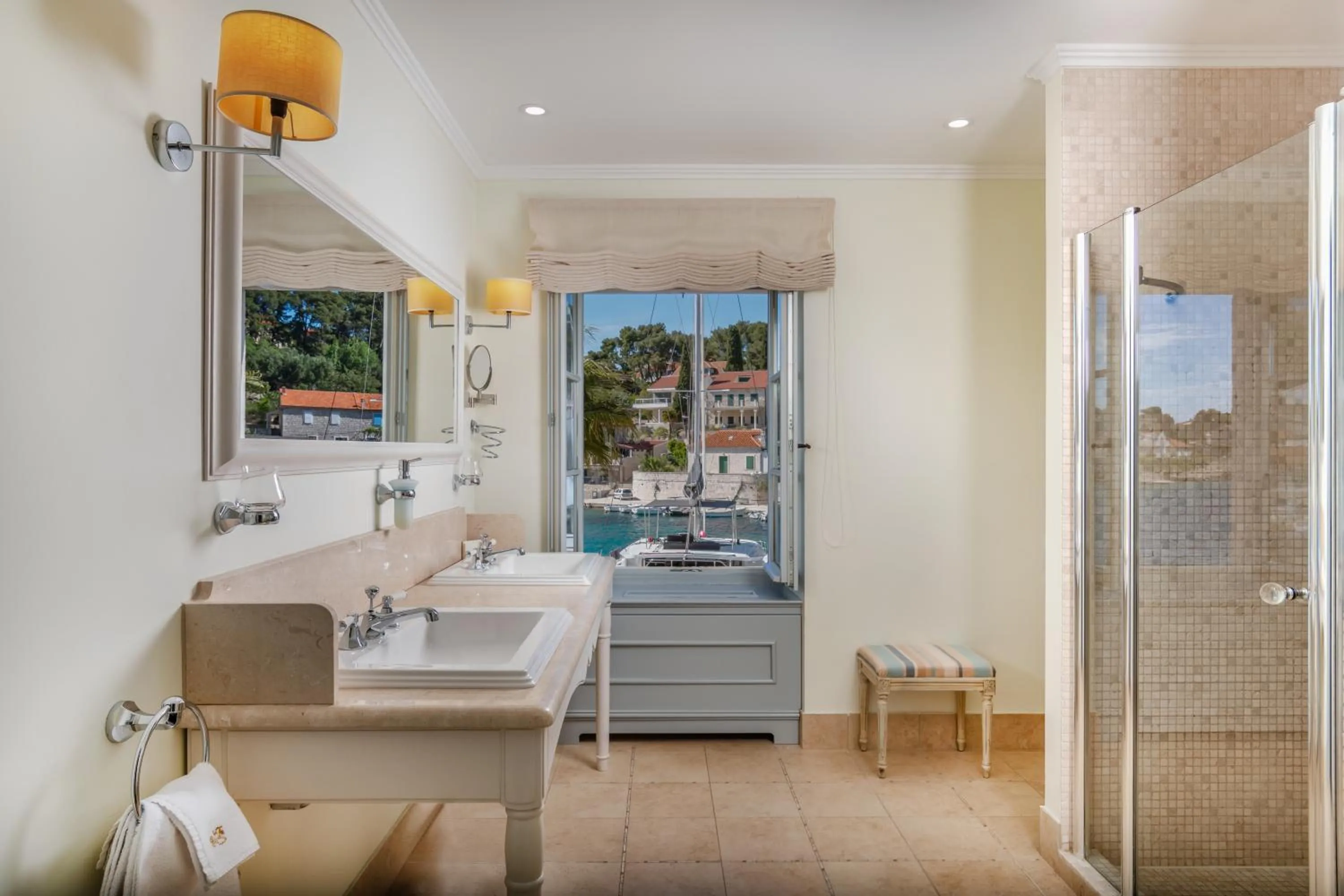 Bathroom in Heritage Hotel Martinis Marchi