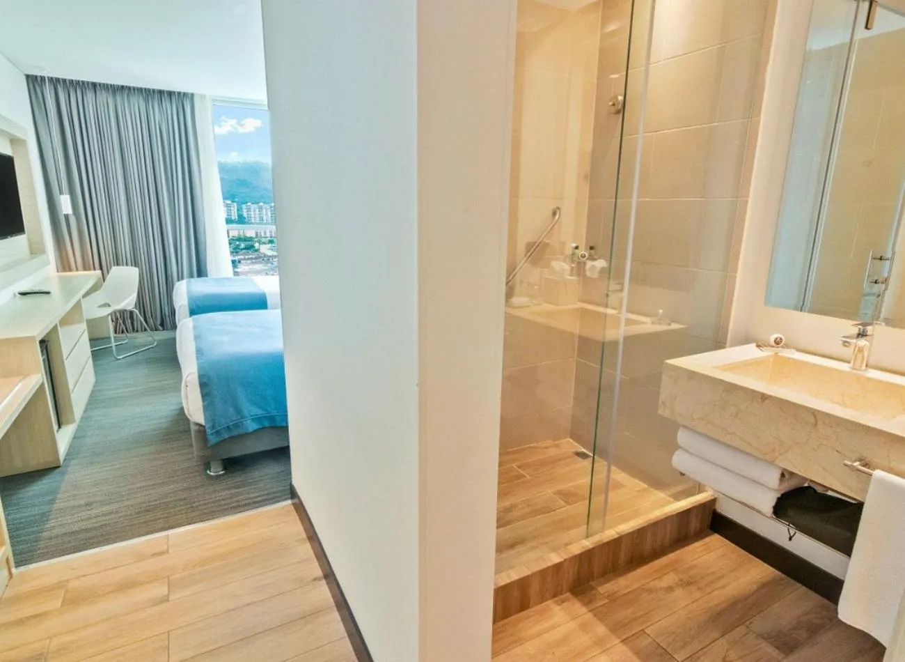 Shower in Sonesta Hotel Bucaramanga