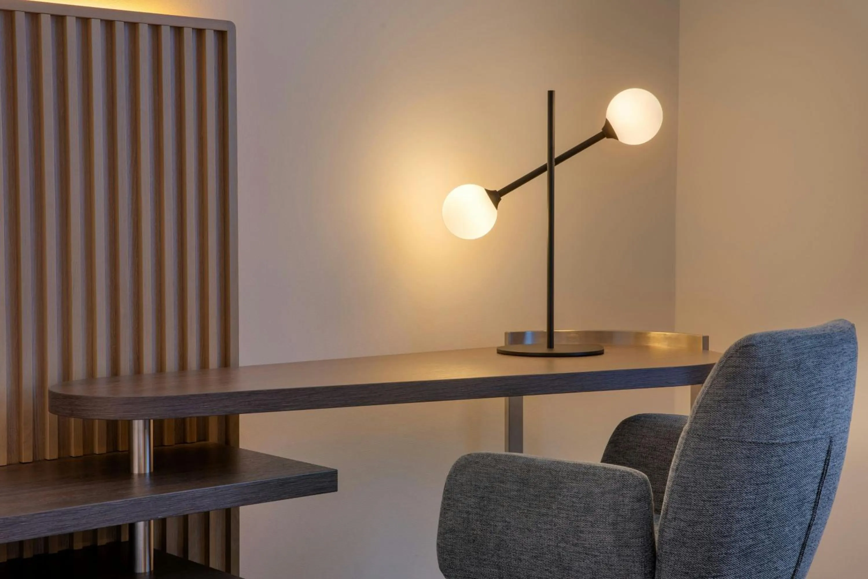 Photo of the whole room in Courtyard by Marriott Bremen