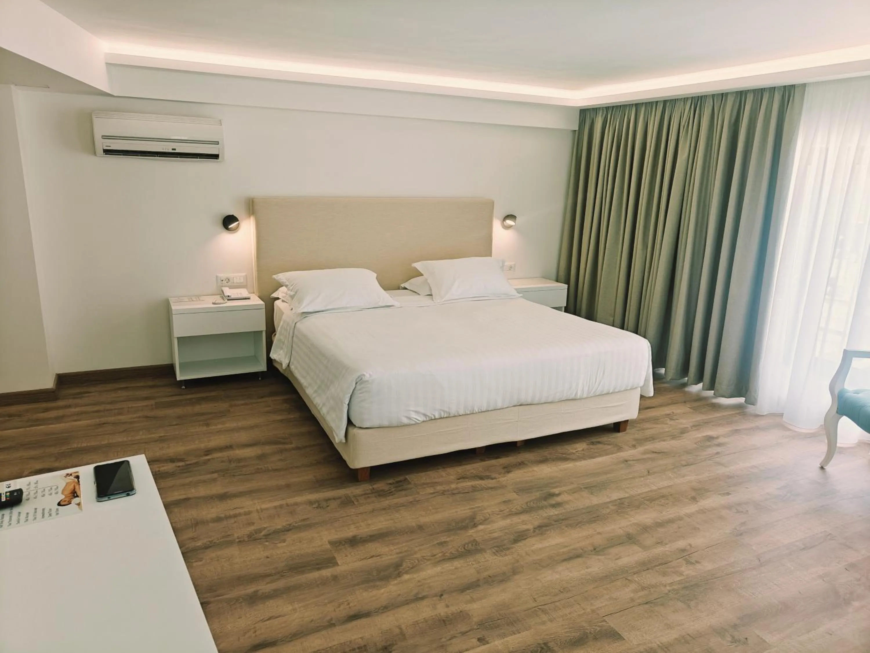 Bed in Ibiscus Hotel