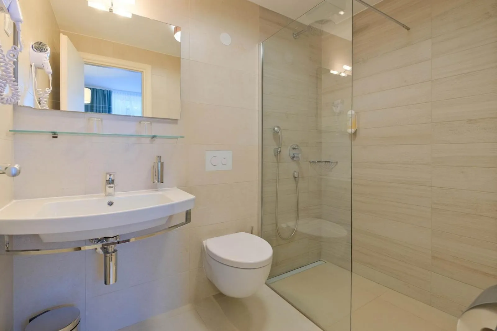 Bathroom in Hotel Bor