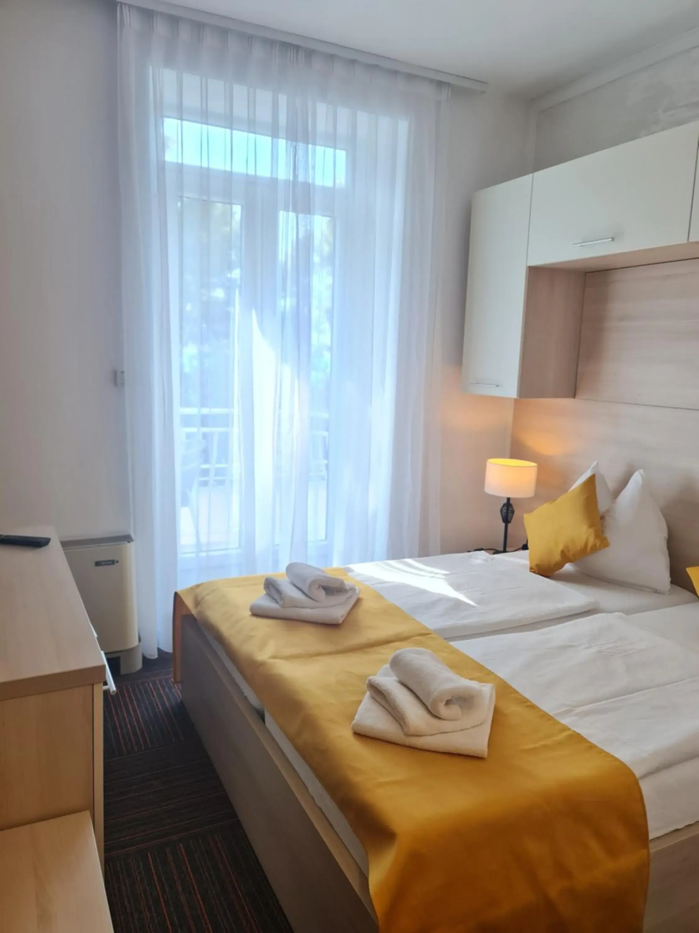 Double Room with Balcony in Hotel Bor Double Room with Balcony in Hotel Bor