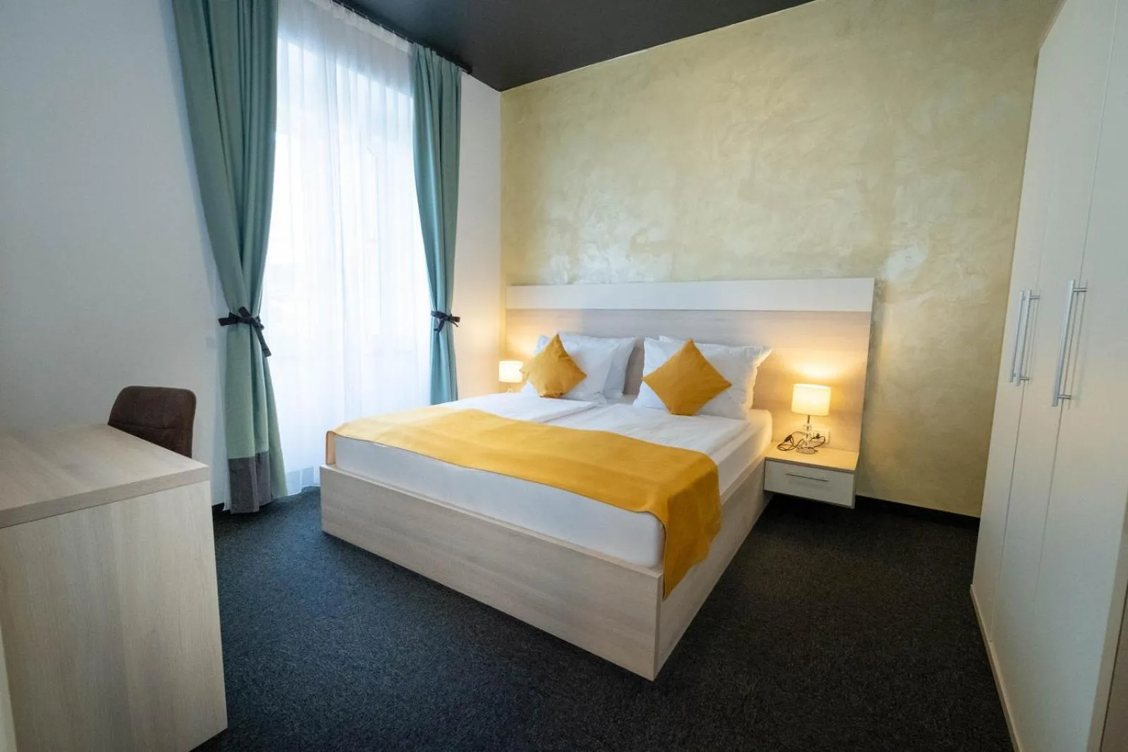 Bedroom, Bed in Hotel Bor