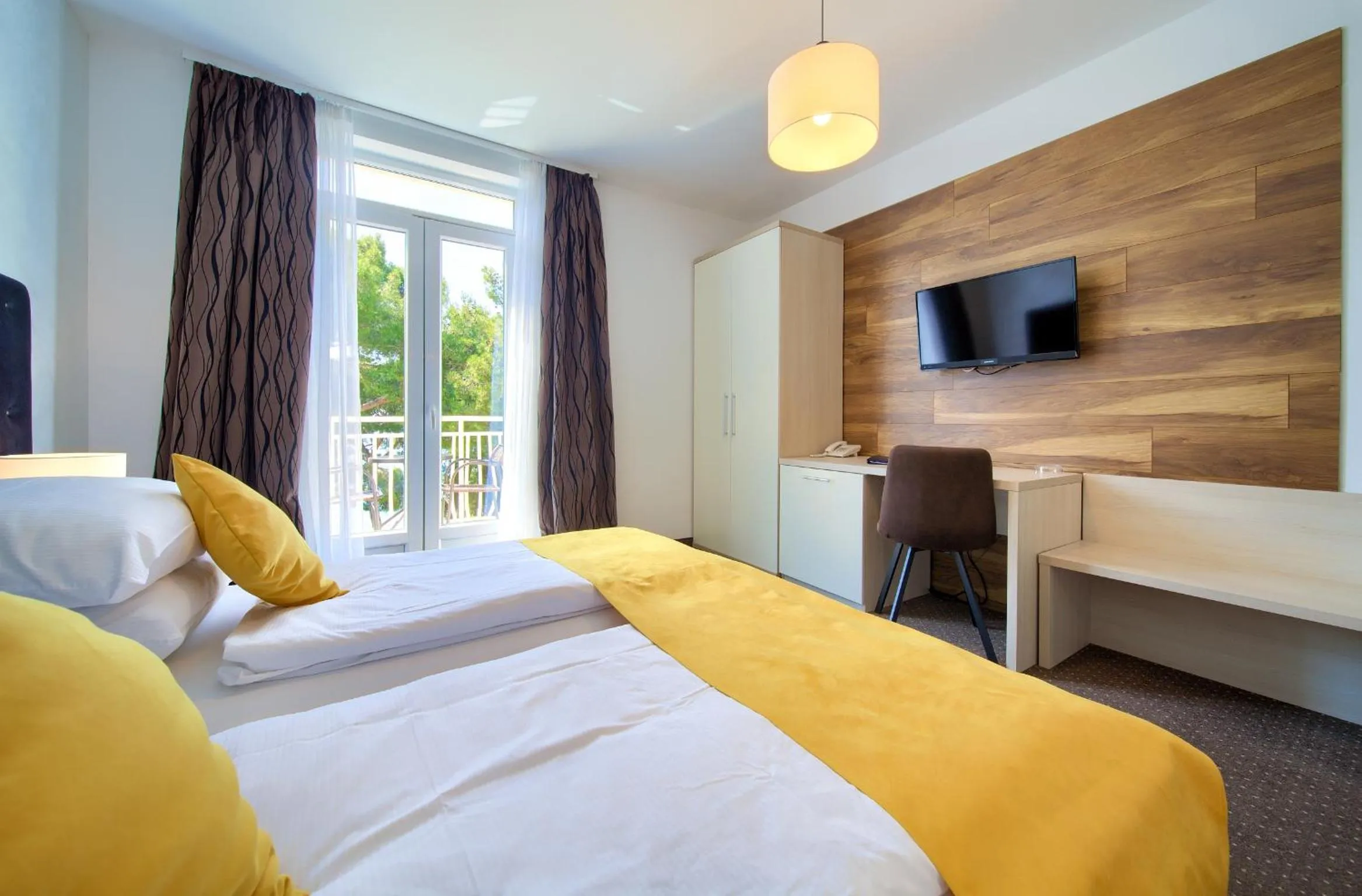 Bedroom, Bed in Hotel Bor