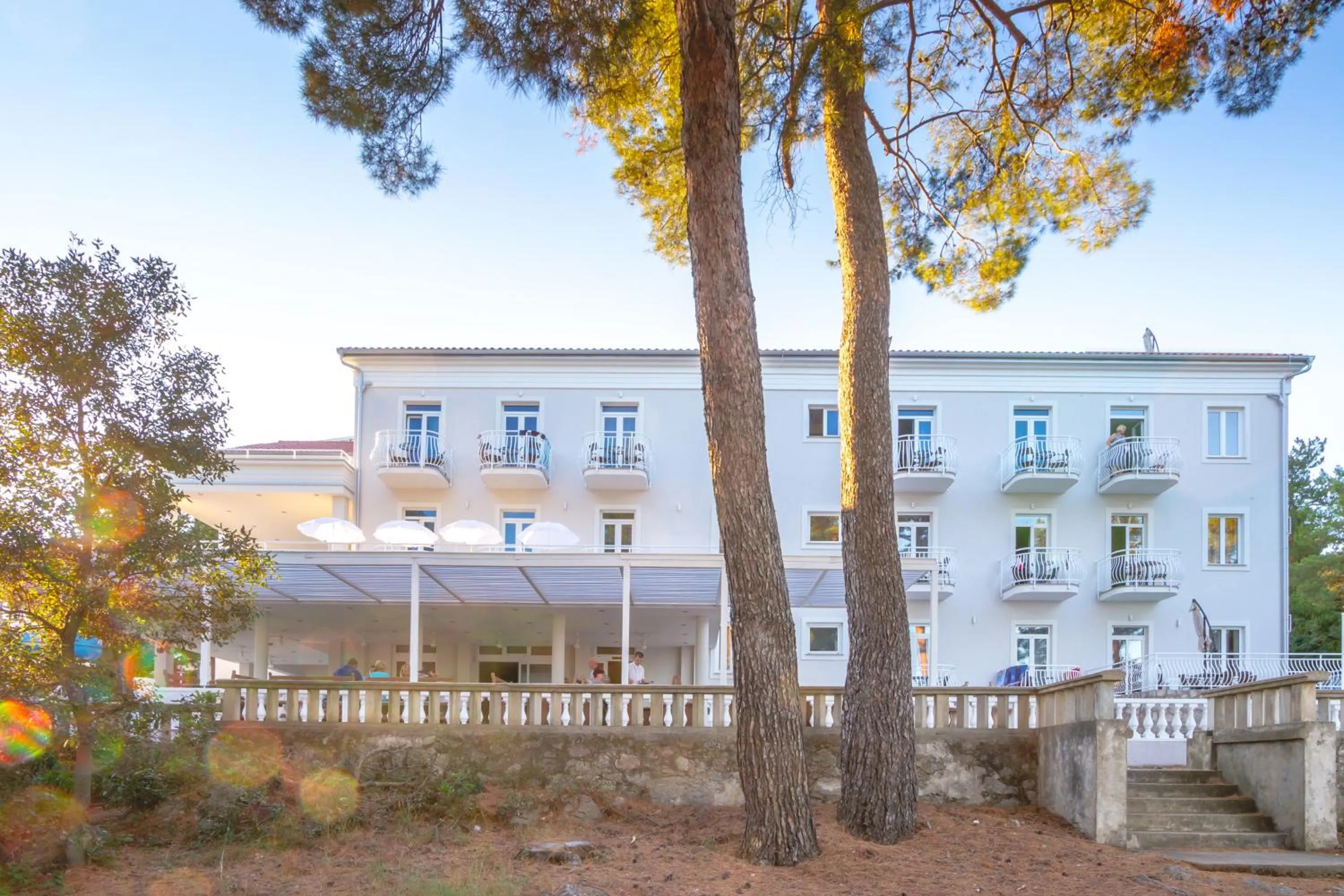 Facade/entrance in Hotel Bor