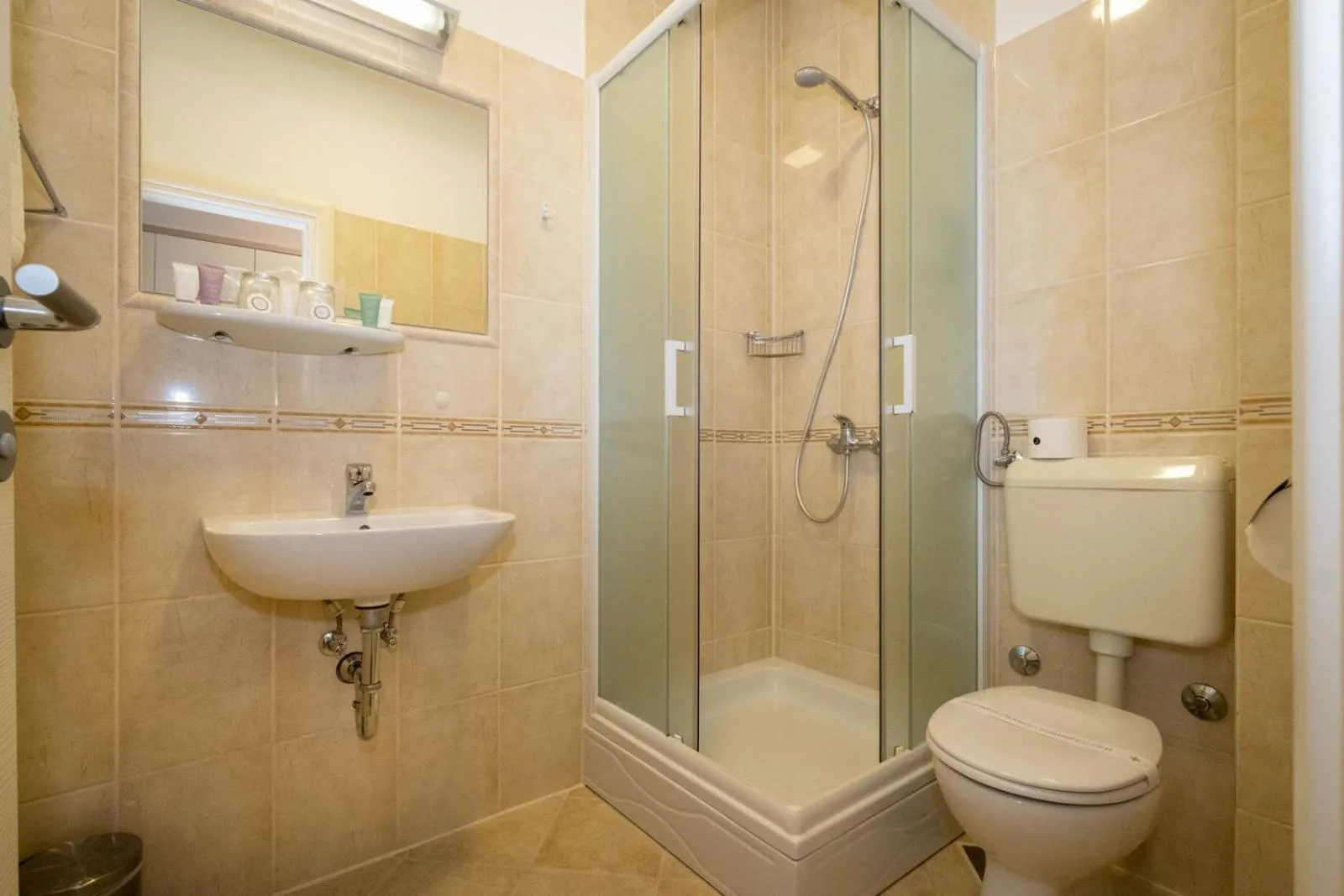 Bathroom in Hotel Bor