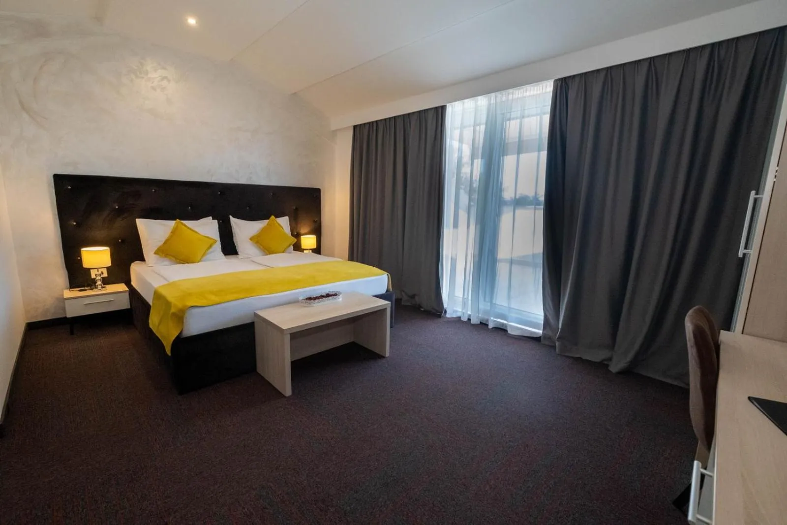 Bedroom, Bed in Hotel Bor