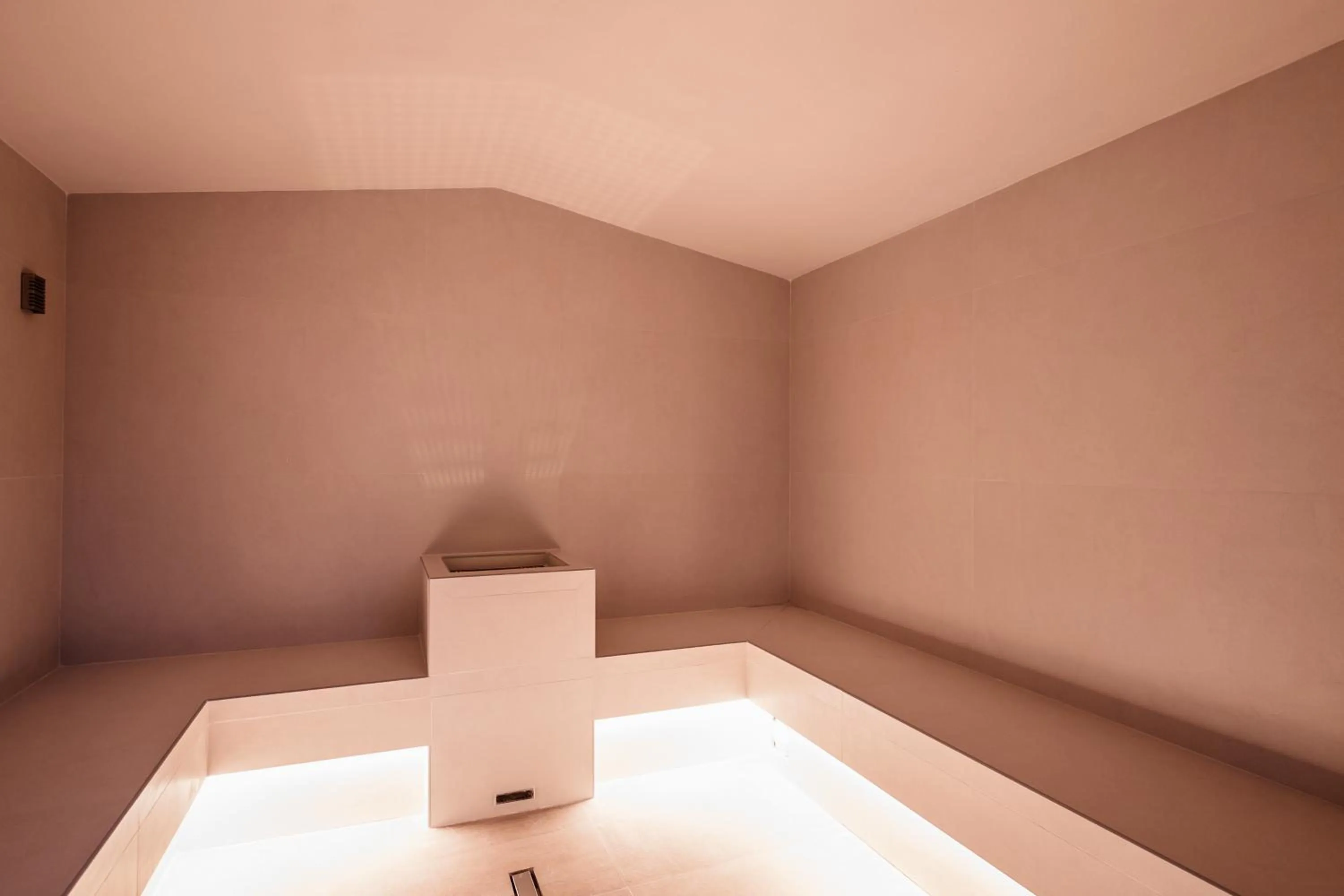 Steam room in Sporthotel Teresa