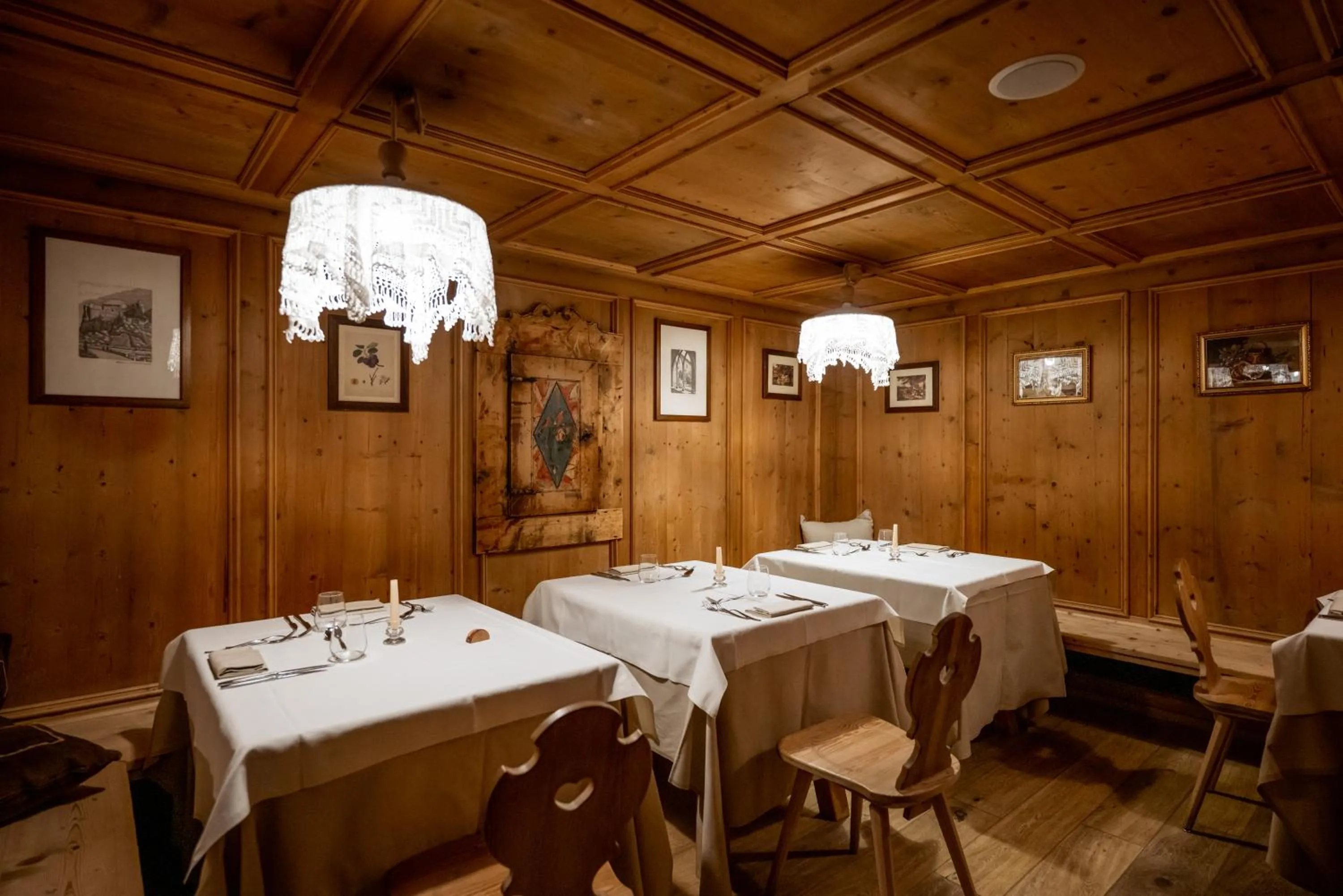 Restaurant/places to eat in Sporthotel Teresa