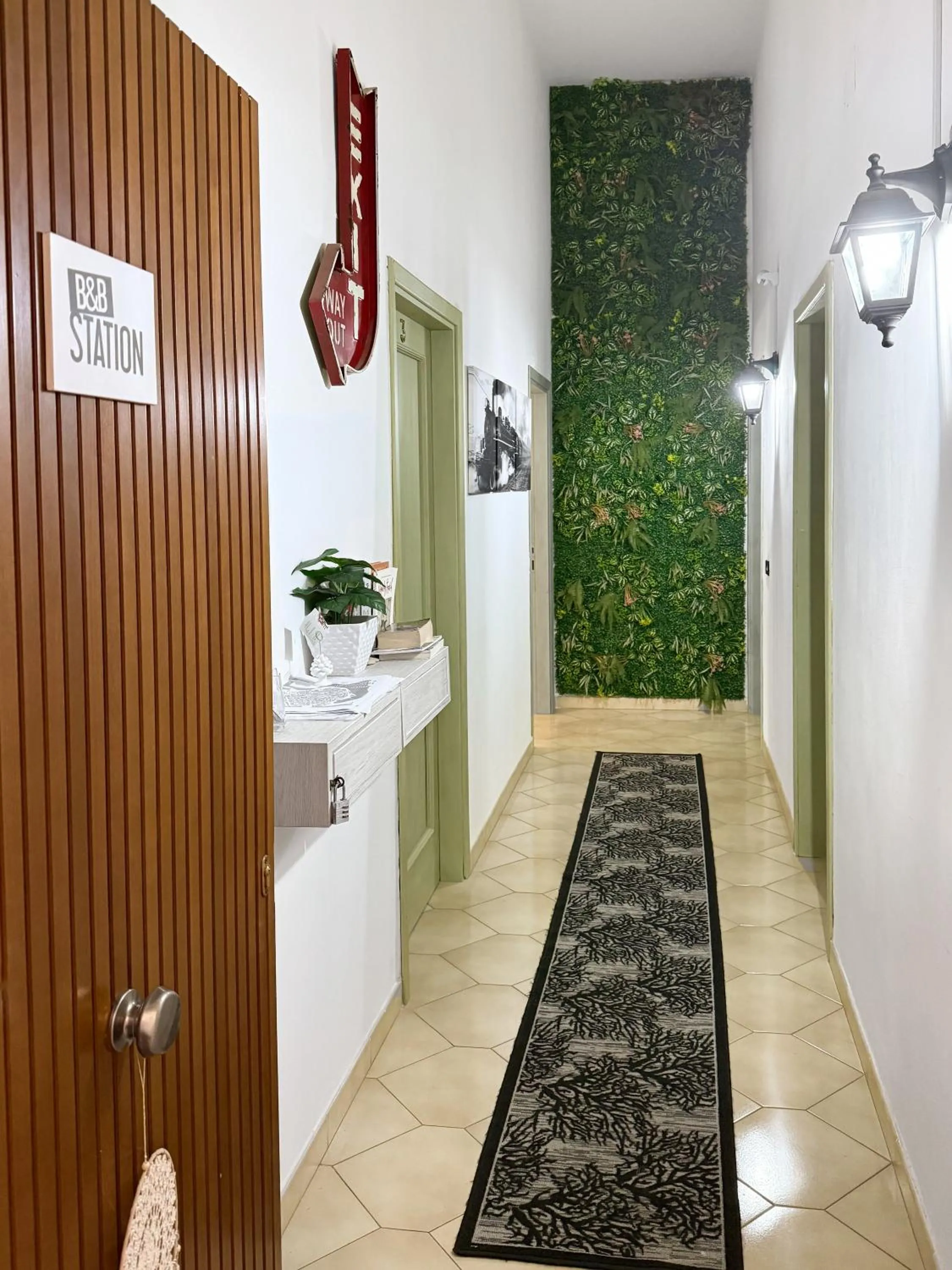 Bed and Breakfast Station