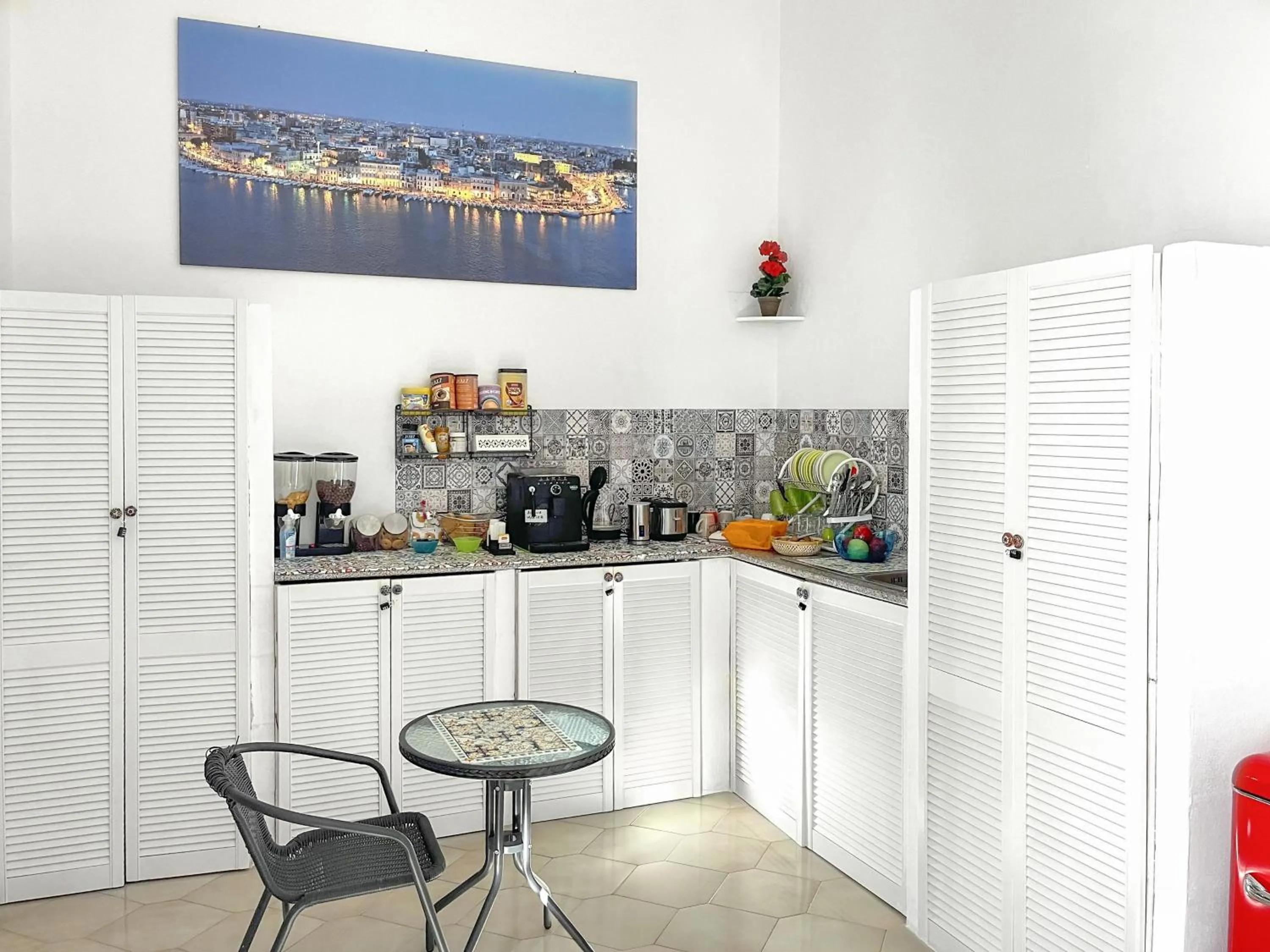 Bed and Breakfast Station