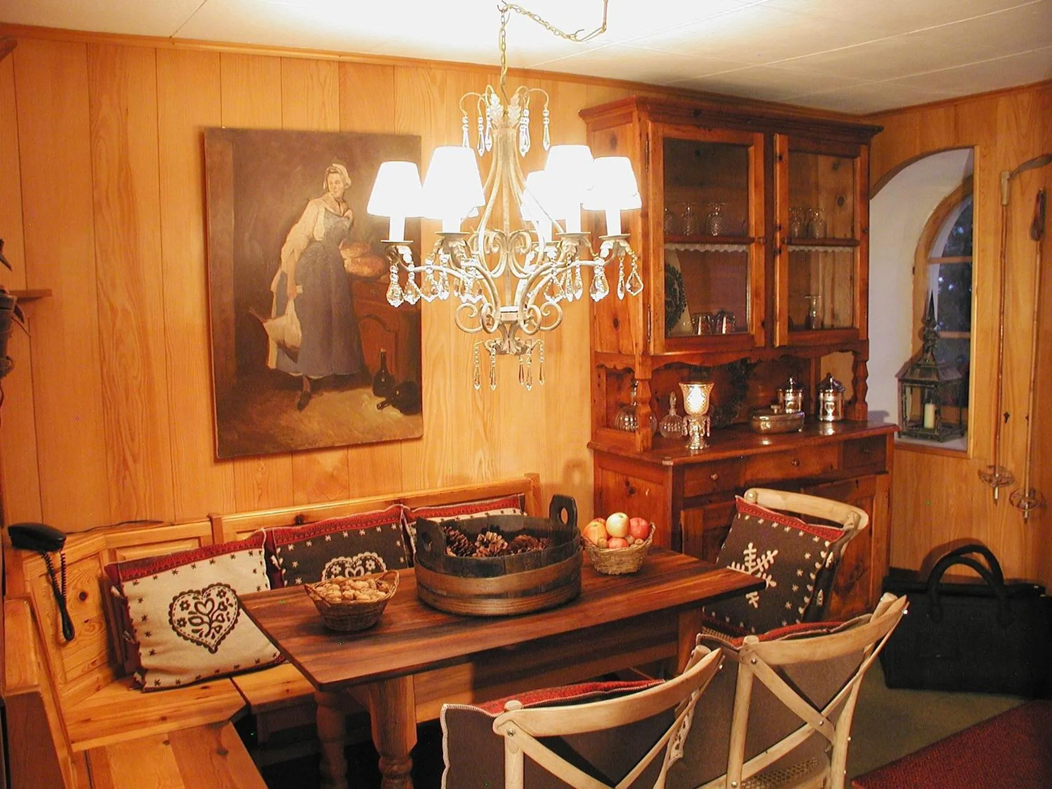 Photo of the whole room in Hôtel Bella Tola & SPA