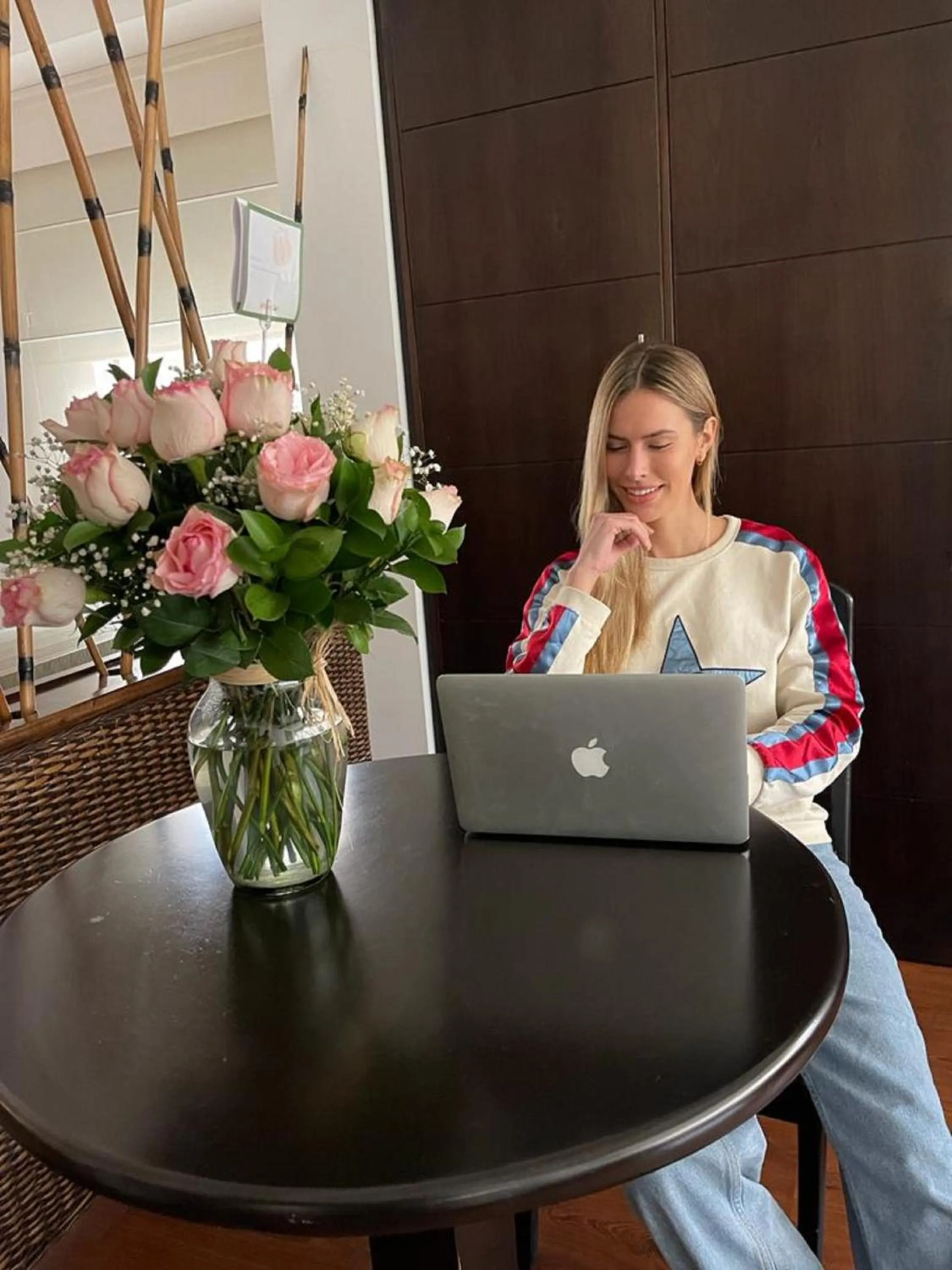 Seating area in Hotel Retiro 84 by MIJ