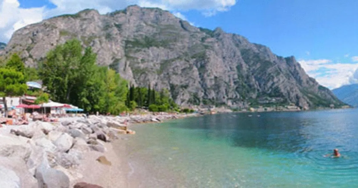 Beach in Hotel Sole - Limone