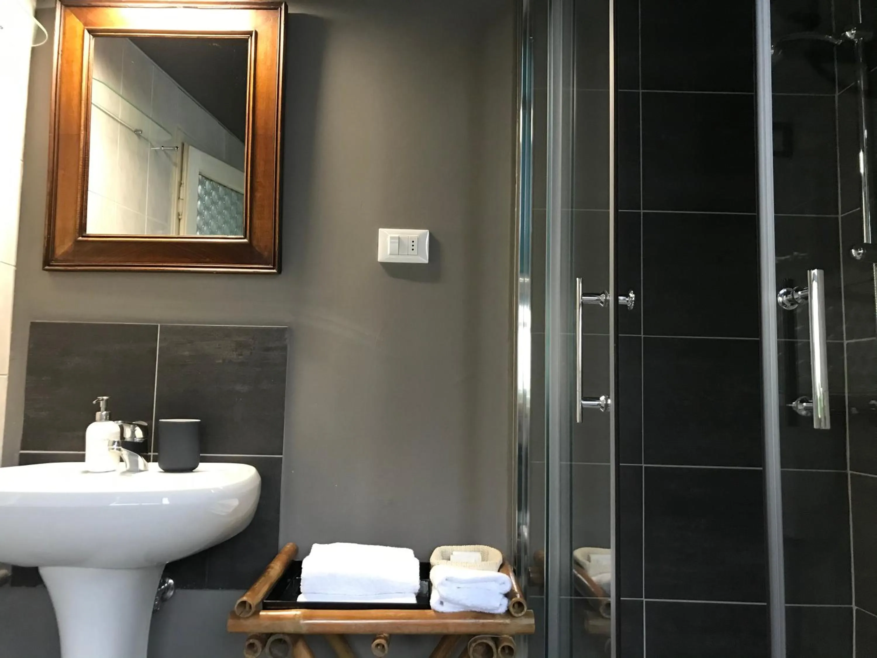 Bathroom in Alberghino B&B