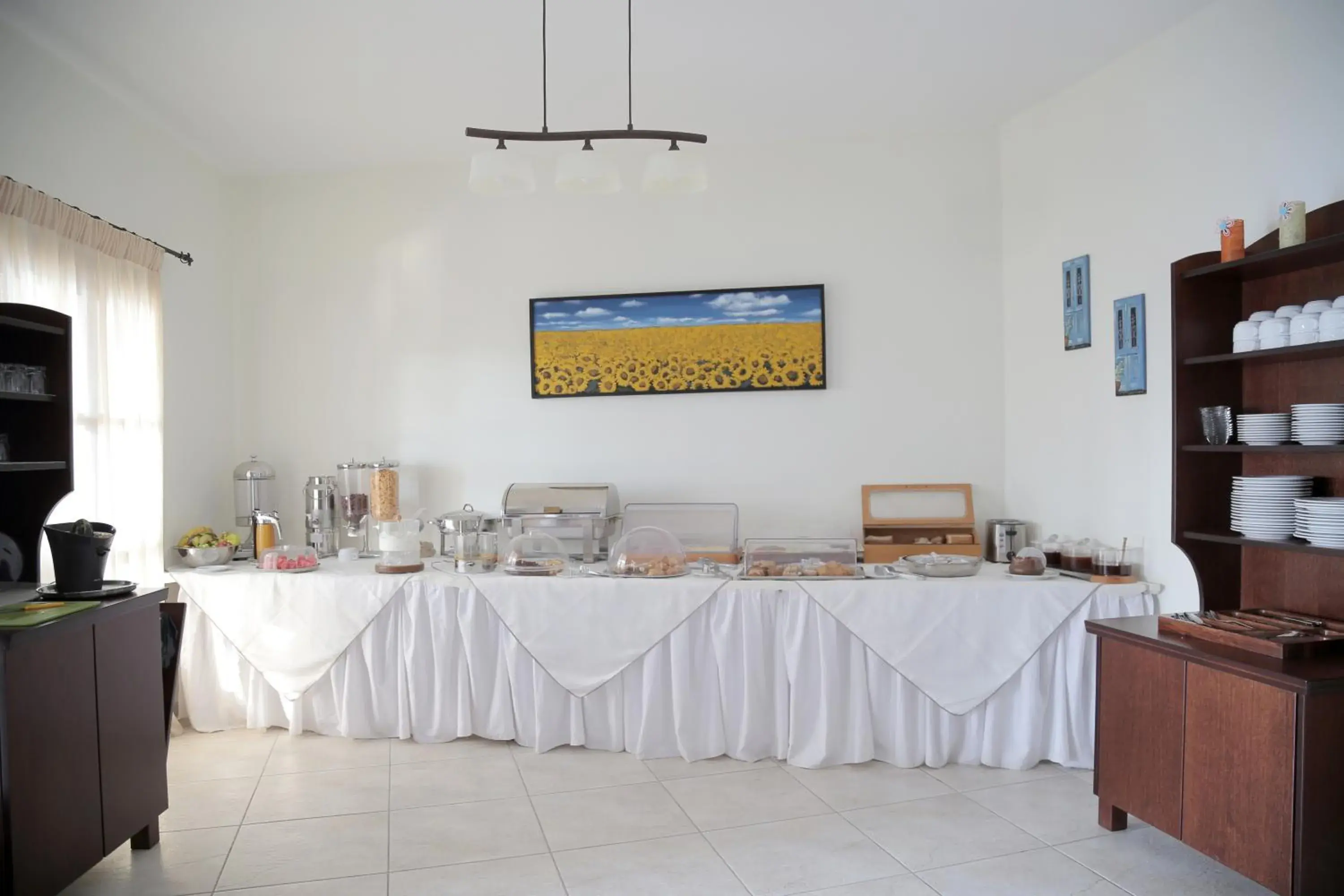 Restaurant/places to eat in Yalis Hotel Restaurant/places to eat in Yalis Hotel