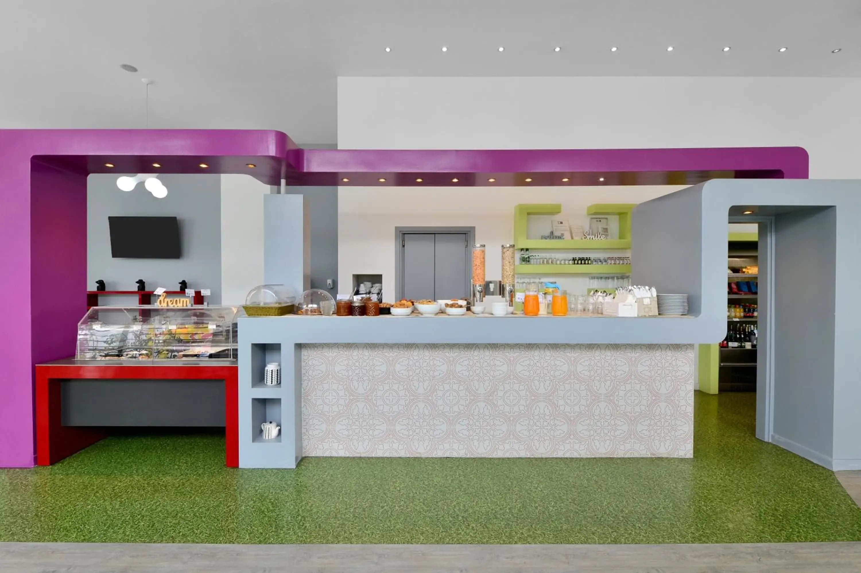 Breakfast in Airotel Patras Smart Hotel Breakfast in Airotel Patras Smart Hotel