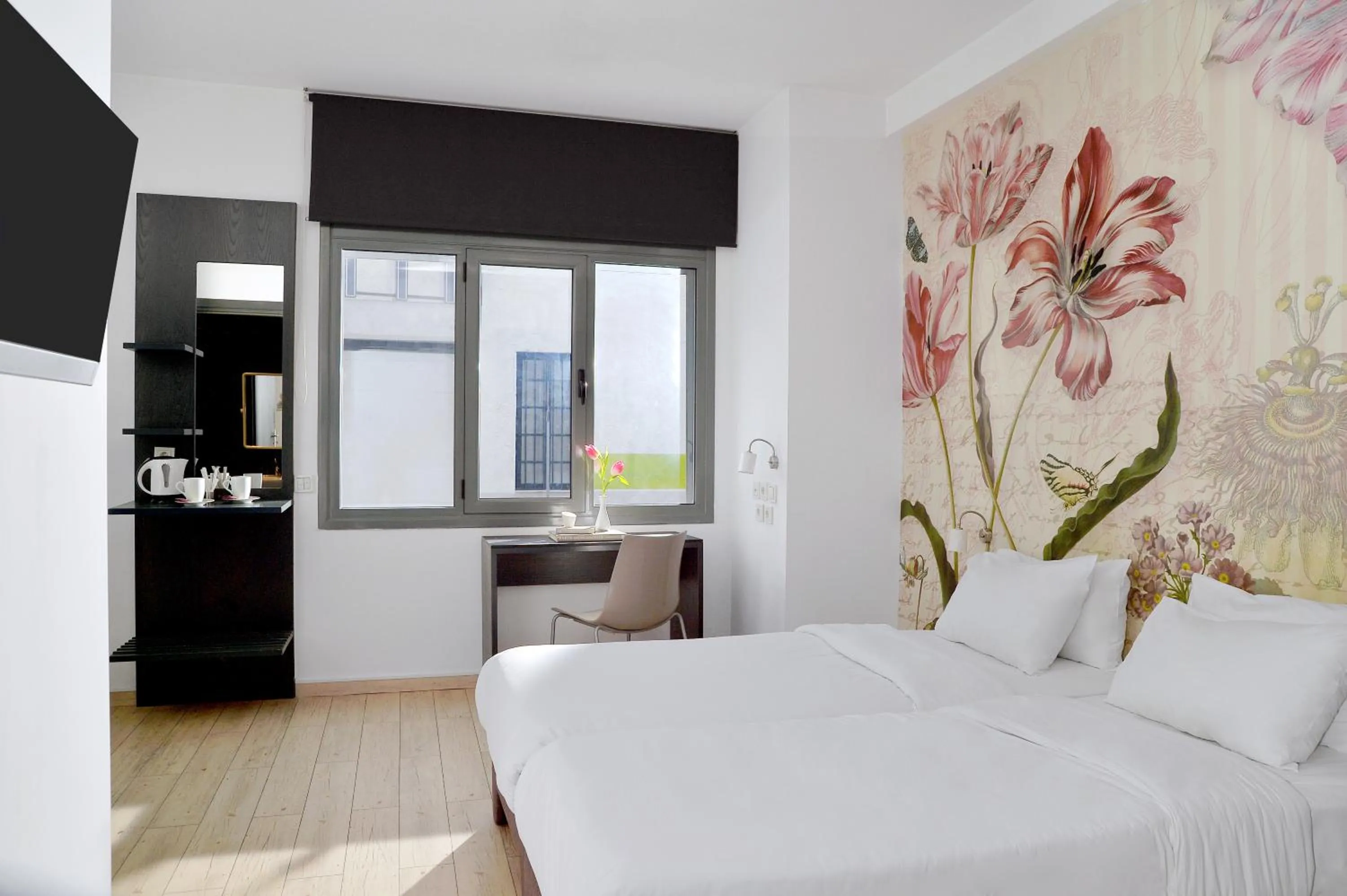 Bed in Airotel Patras Smart Hotel