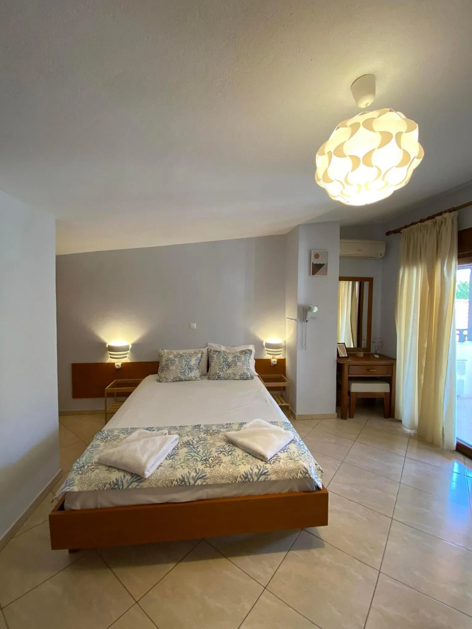 Bed in Porto Marina