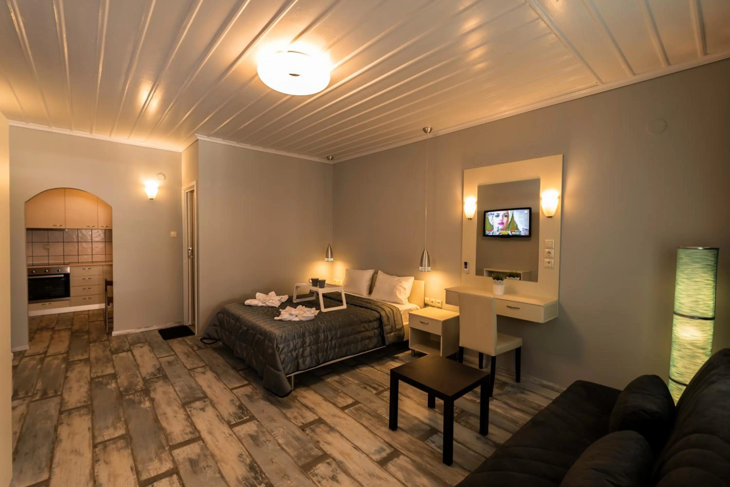 Photo of the whole room, Bed in Porto Marina