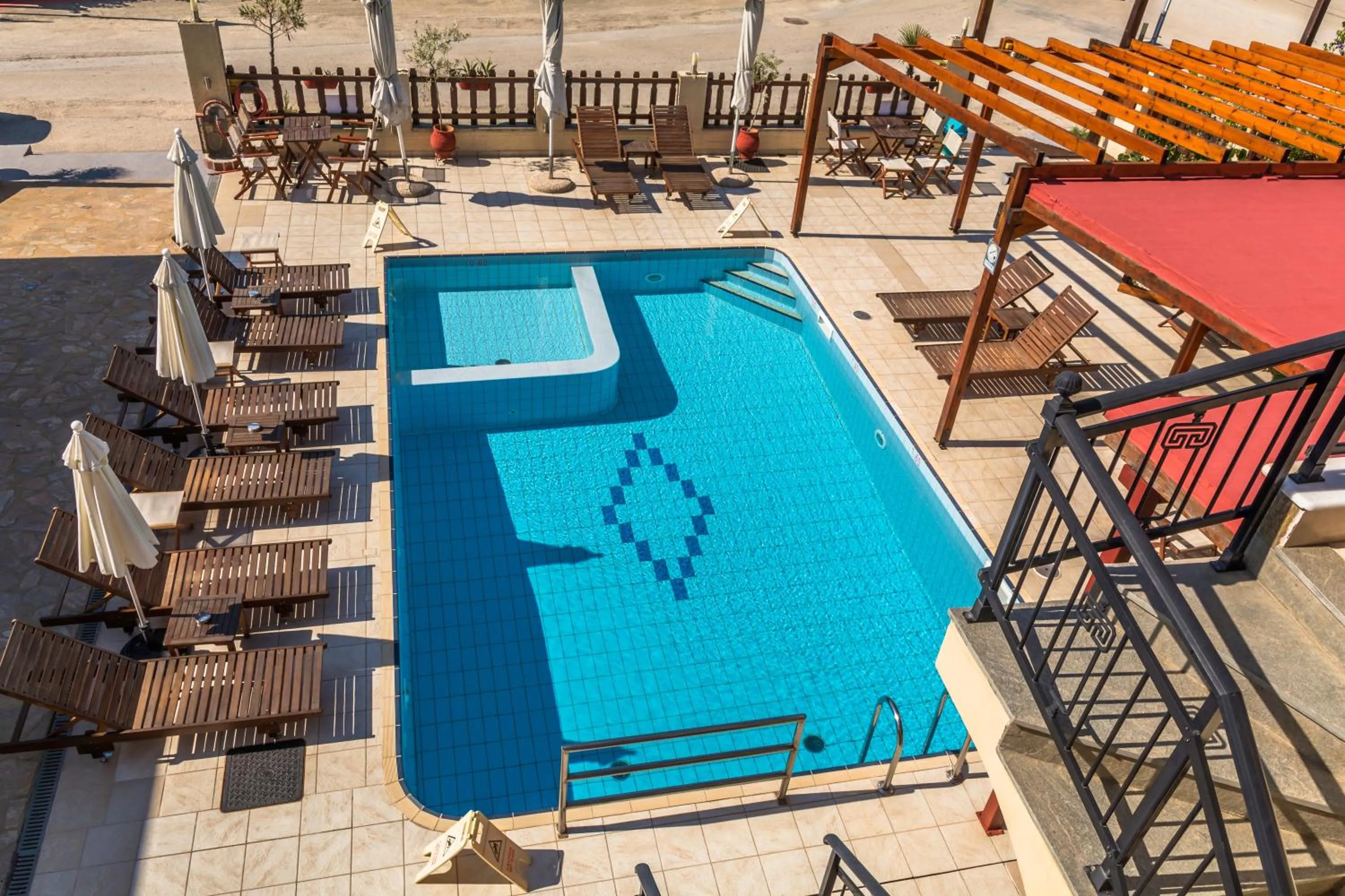 Swimming pool in Porto Marina