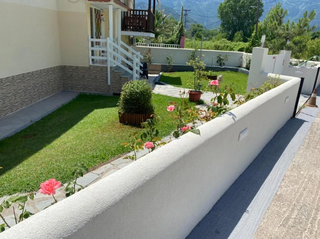 Property building in Porto Marina