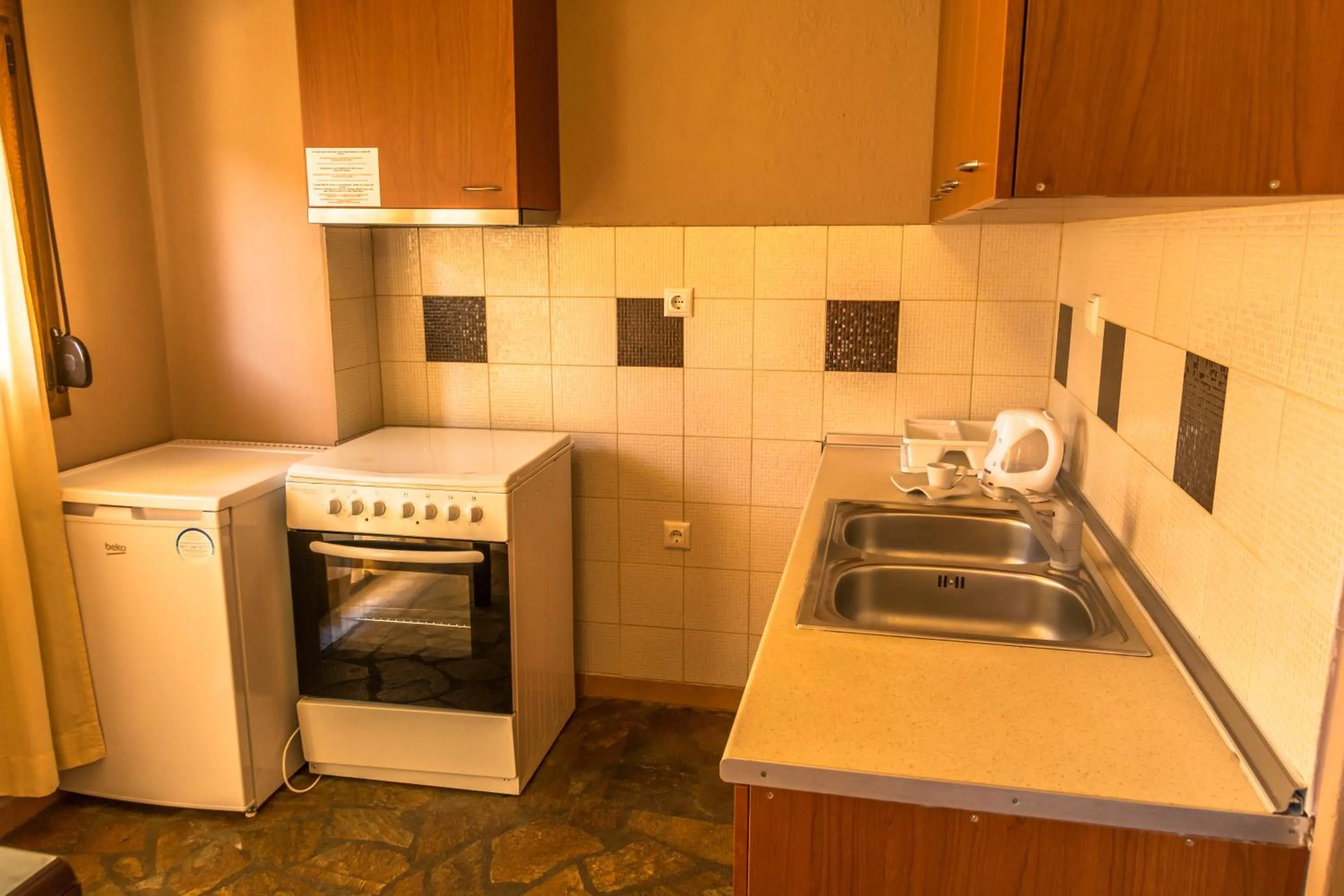 Kitchen or kitchenette in Porto Marina