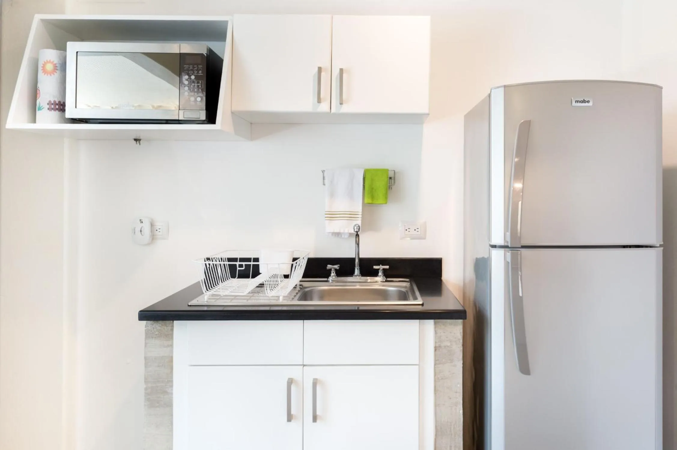 Kitchen or kitchenette in Casa de Piedra Tulum