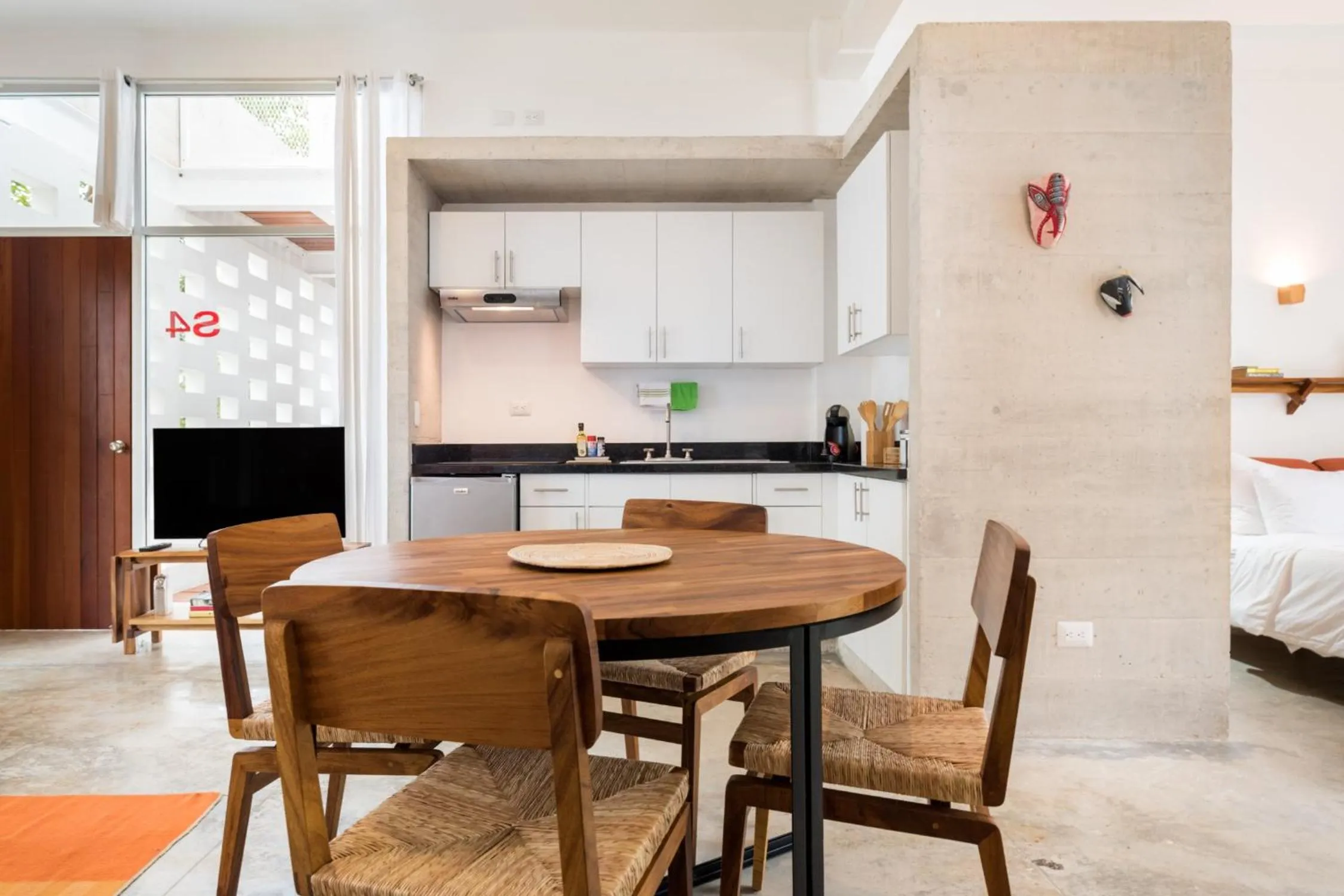 Kitchen or kitchenette in Casa de Piedra Tulum