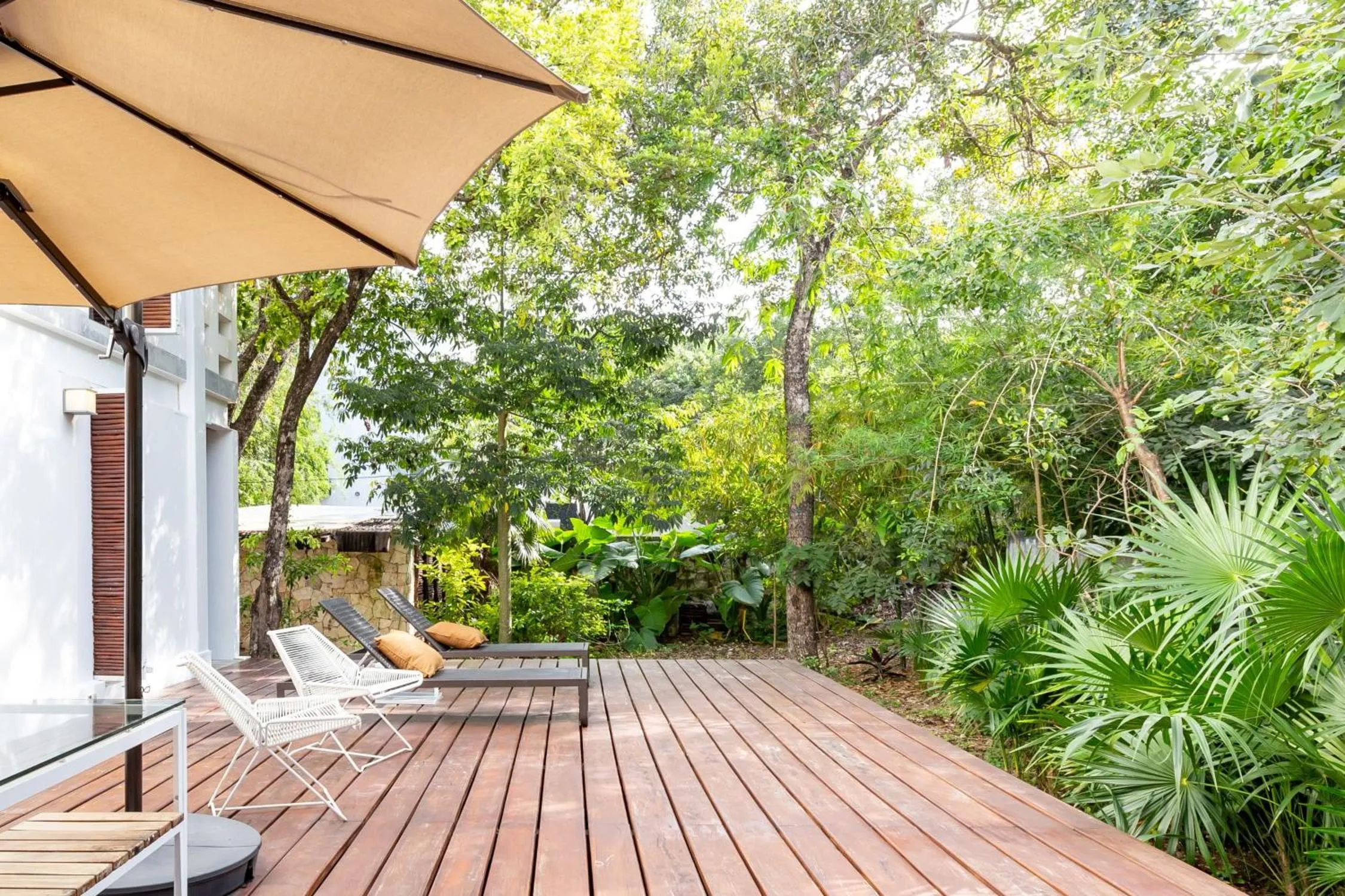Garden in Casa de Piedra Tulum