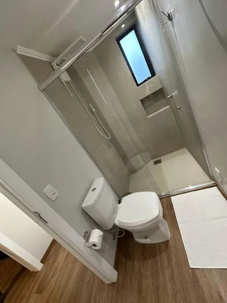 Shower in Condall Palace Hotel