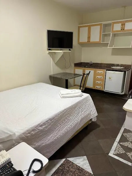 Photo of the whole room, Bed in Condall Palace Hotel