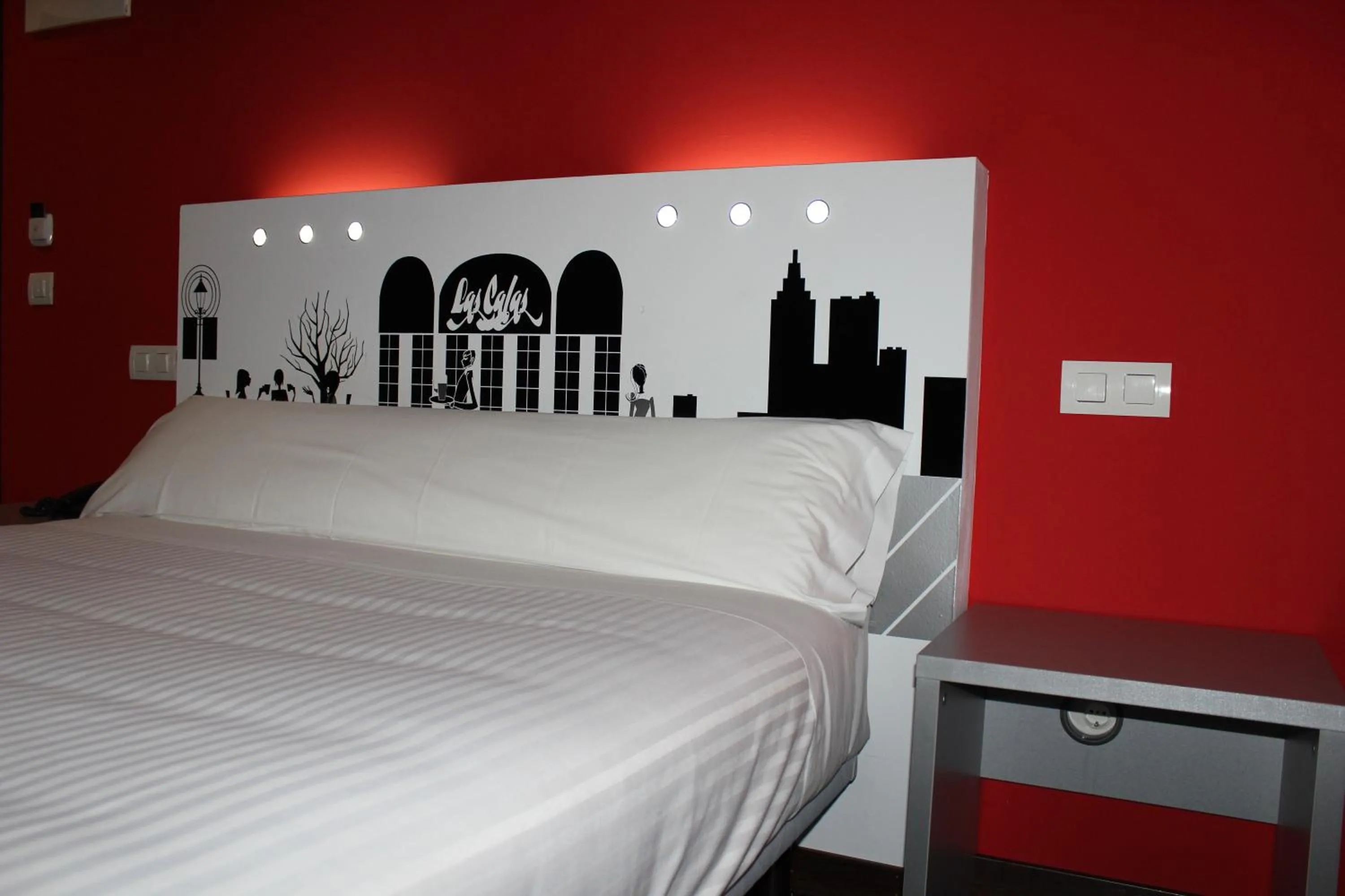 Bedroom, Bed in Calas De Liencres