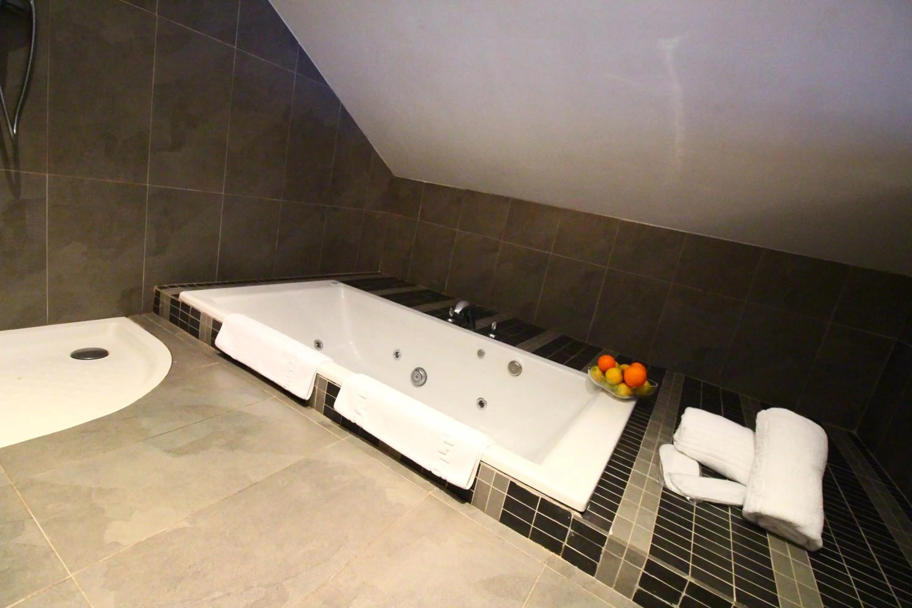 Hot Tub in Calas De Liencres