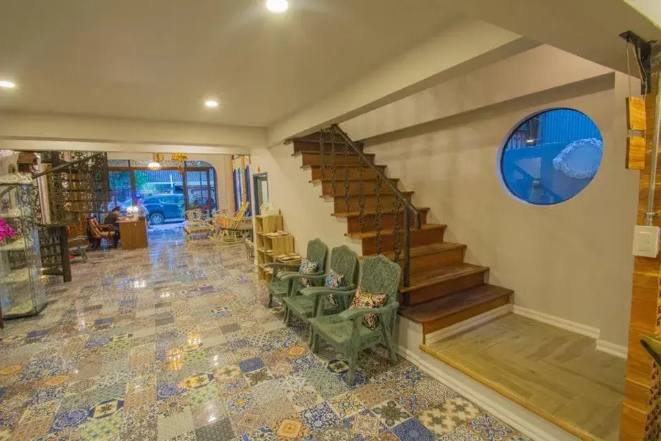 Lobby or reception in Sridonchai Heritage, Night Bazaar Chiang Mai Lobby or reception in Sridonchai Heritage, Night Bazaar Chiang Mai