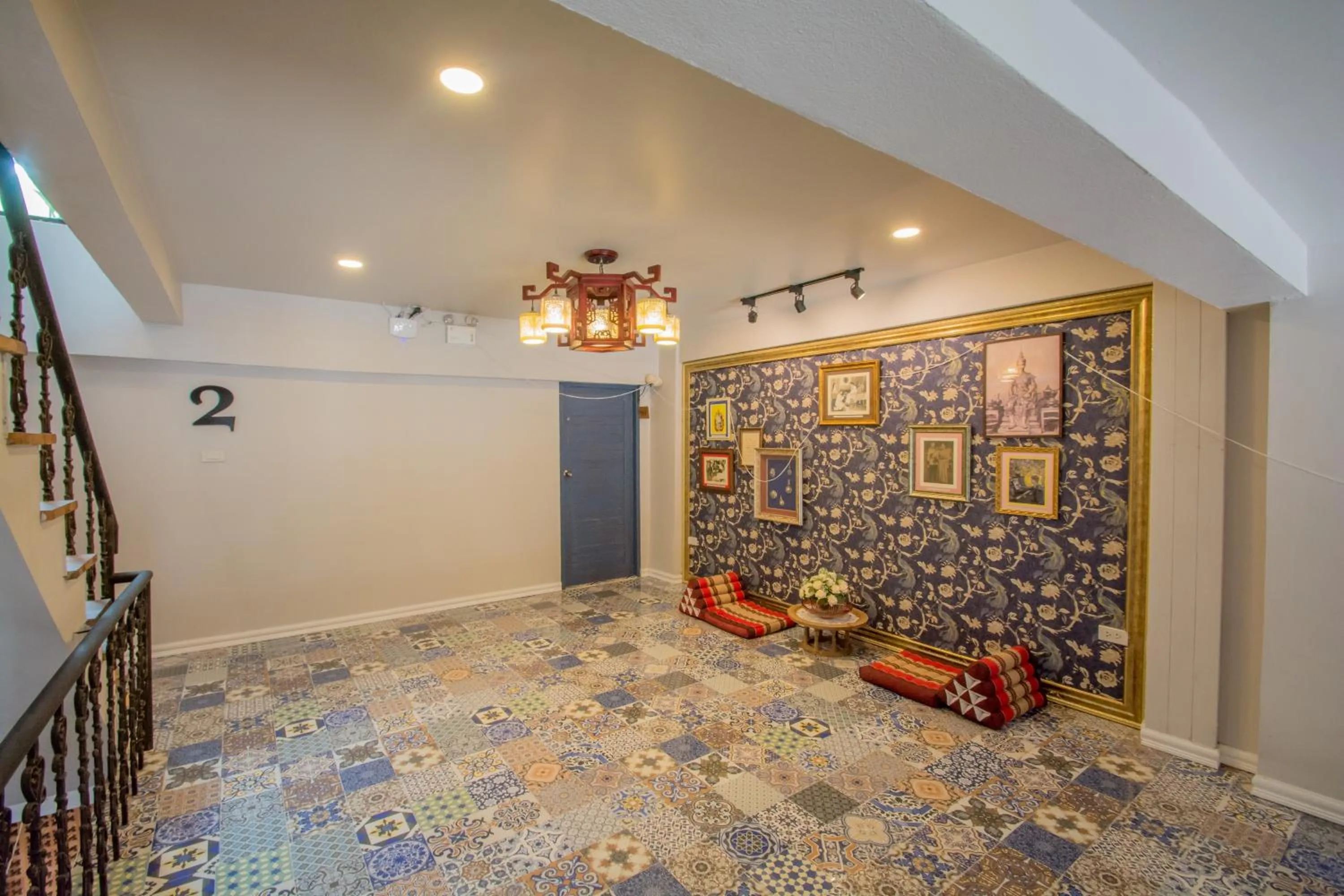 Decorative detail in Sridonchai Heritage, Night Bazaar Chiang Mai