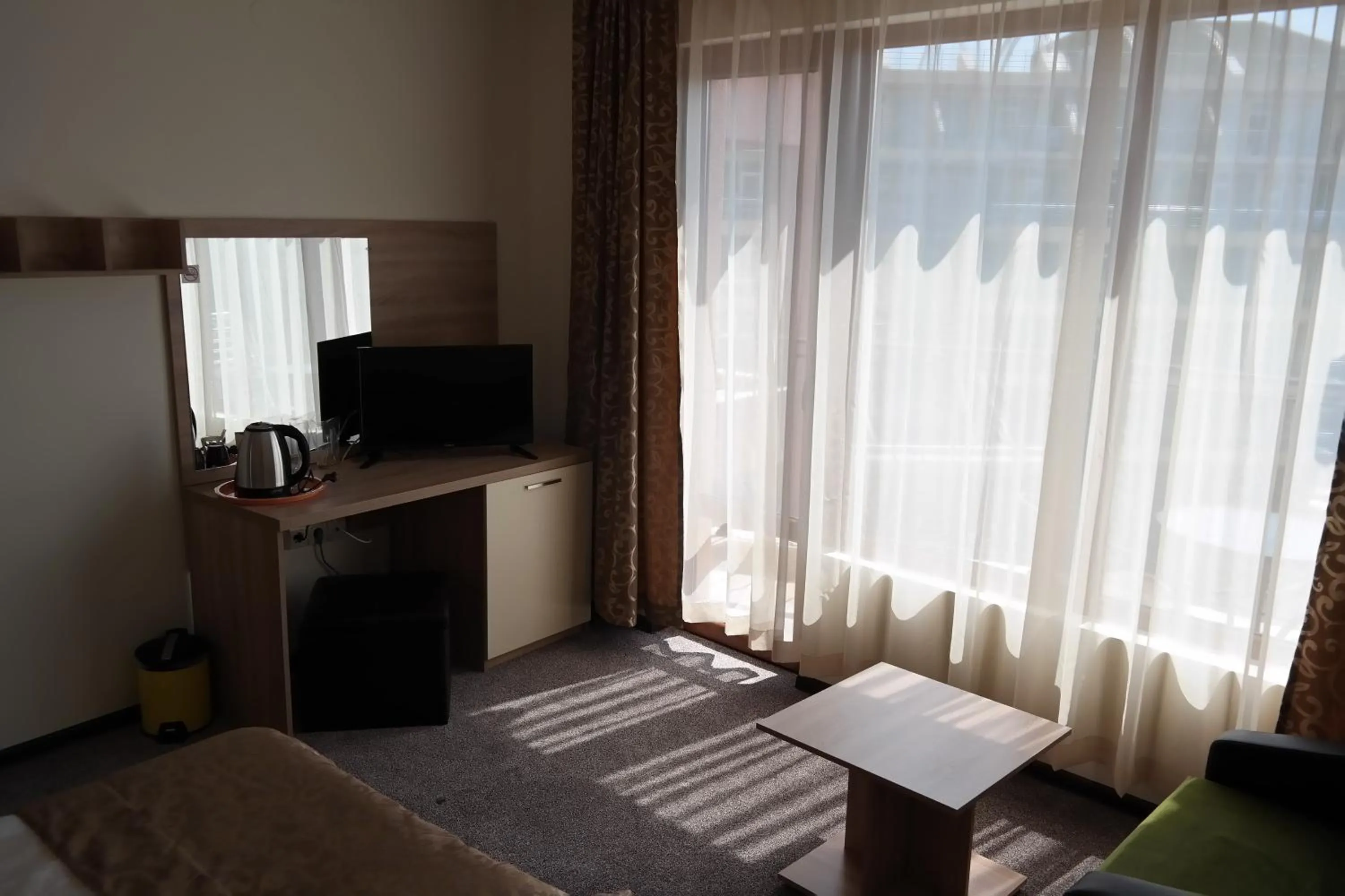 Photo of the whole room in Friends Family Hotel