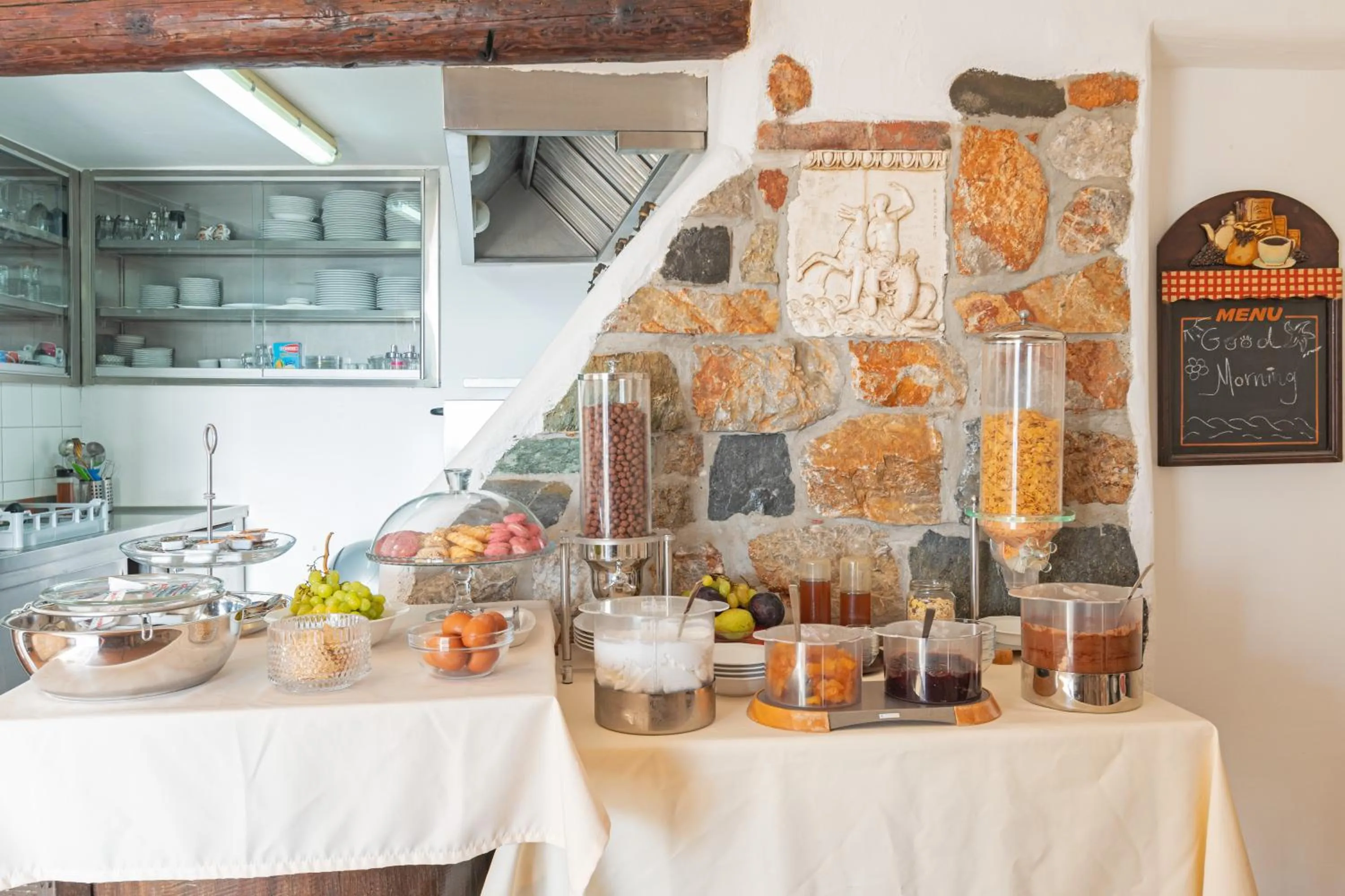 Food and drinks in Hotel Castillio