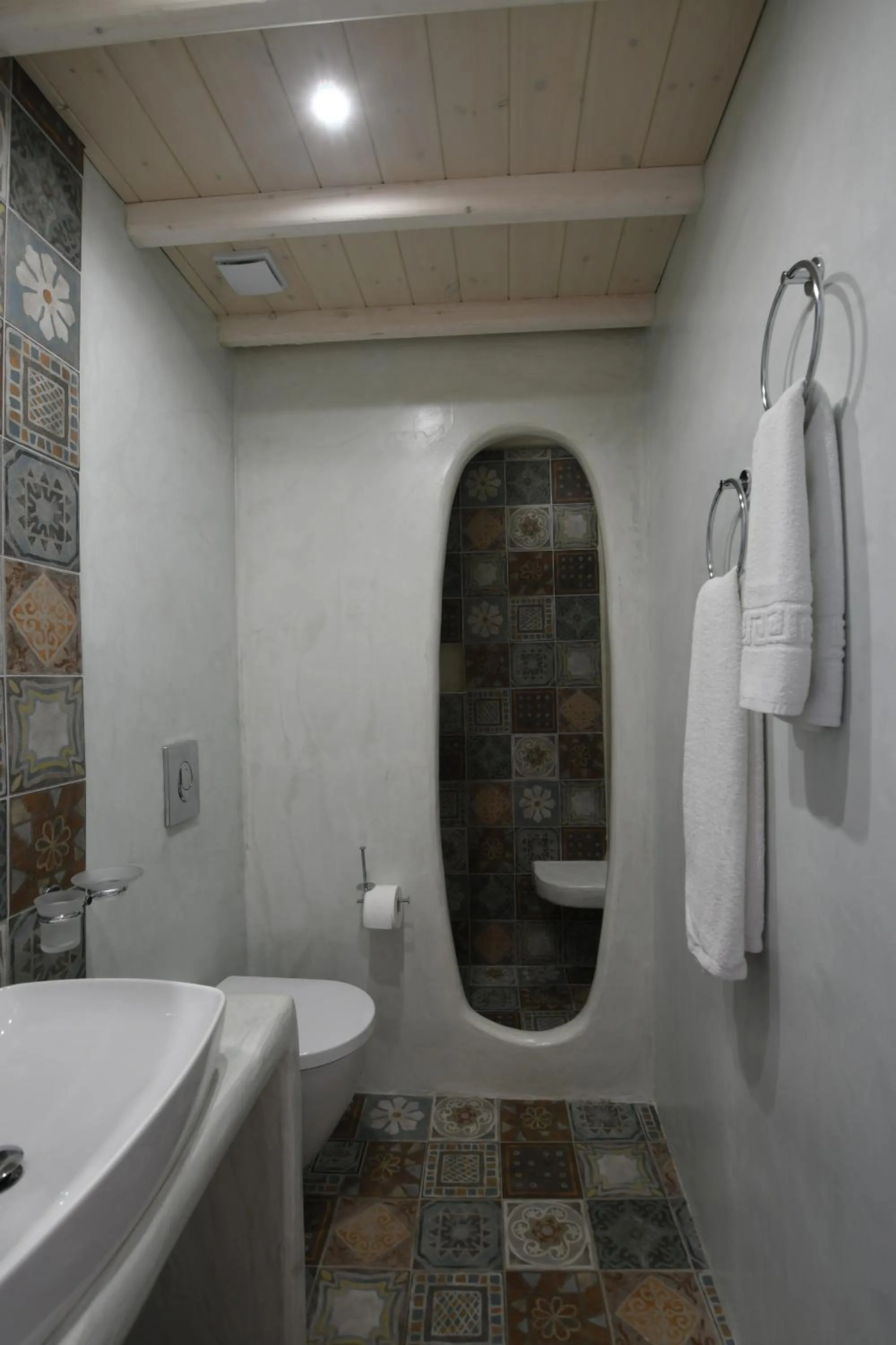 Bathroom in Hotel Castillio