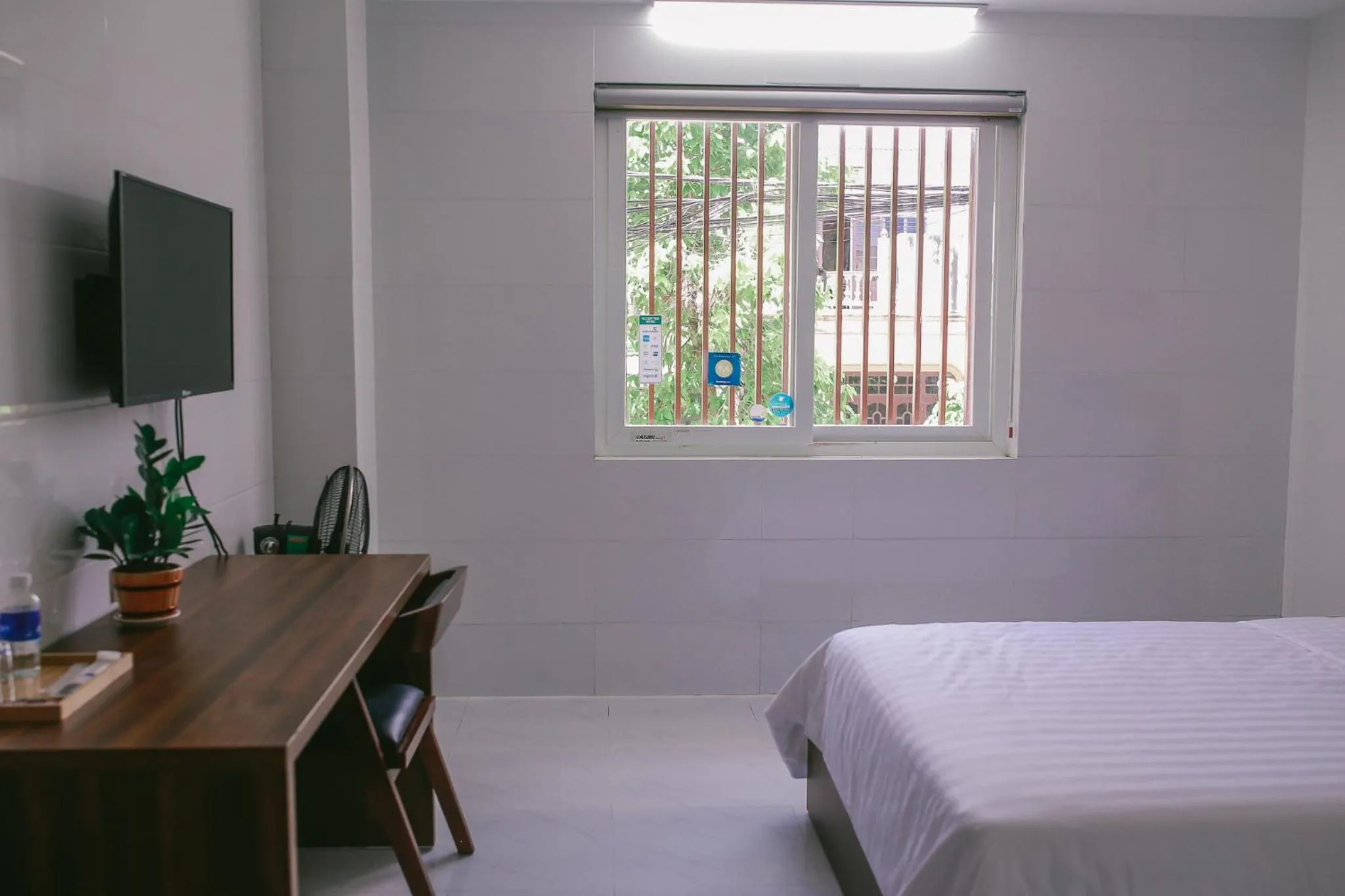Bed in Vagibi Hotel