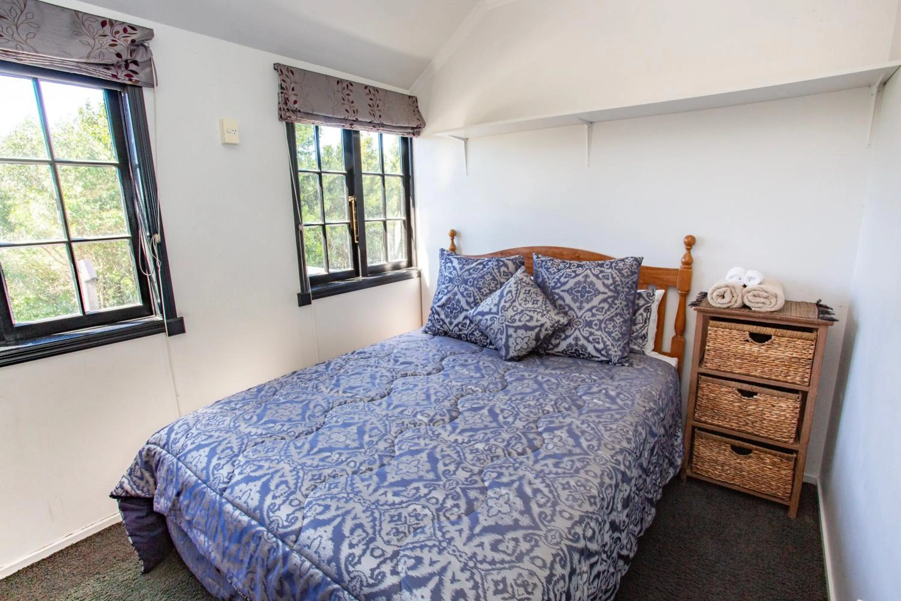 Bedroom, Bed in Cork And Keg