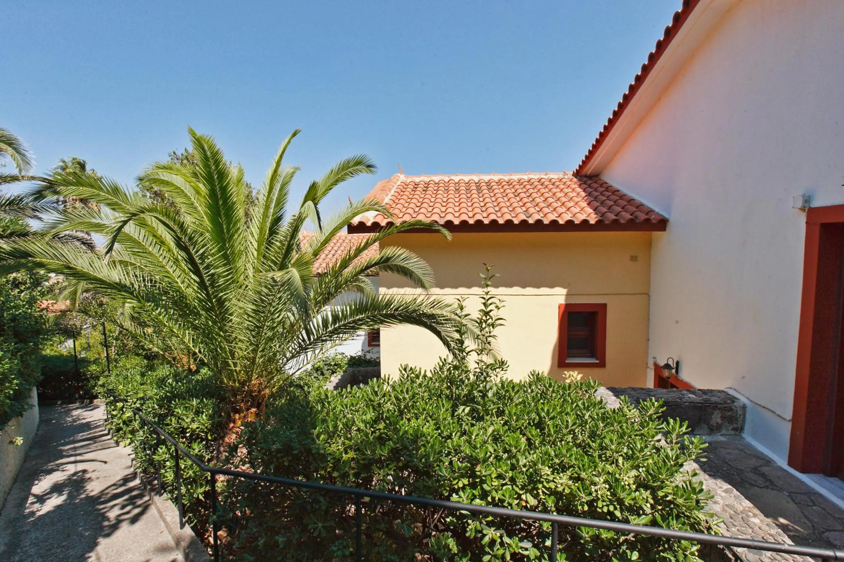 Garden in Belvedere Aeolis Hotel