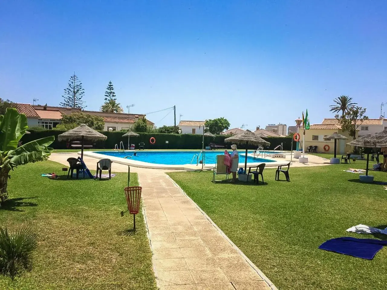 Holidays2Torremolinos Apartamento de 3 dormitorios con terraza y piscina comunitaria Holidays2Torremolinos Apartamento de 3 dormitorios con terraza y piscina comunitaria