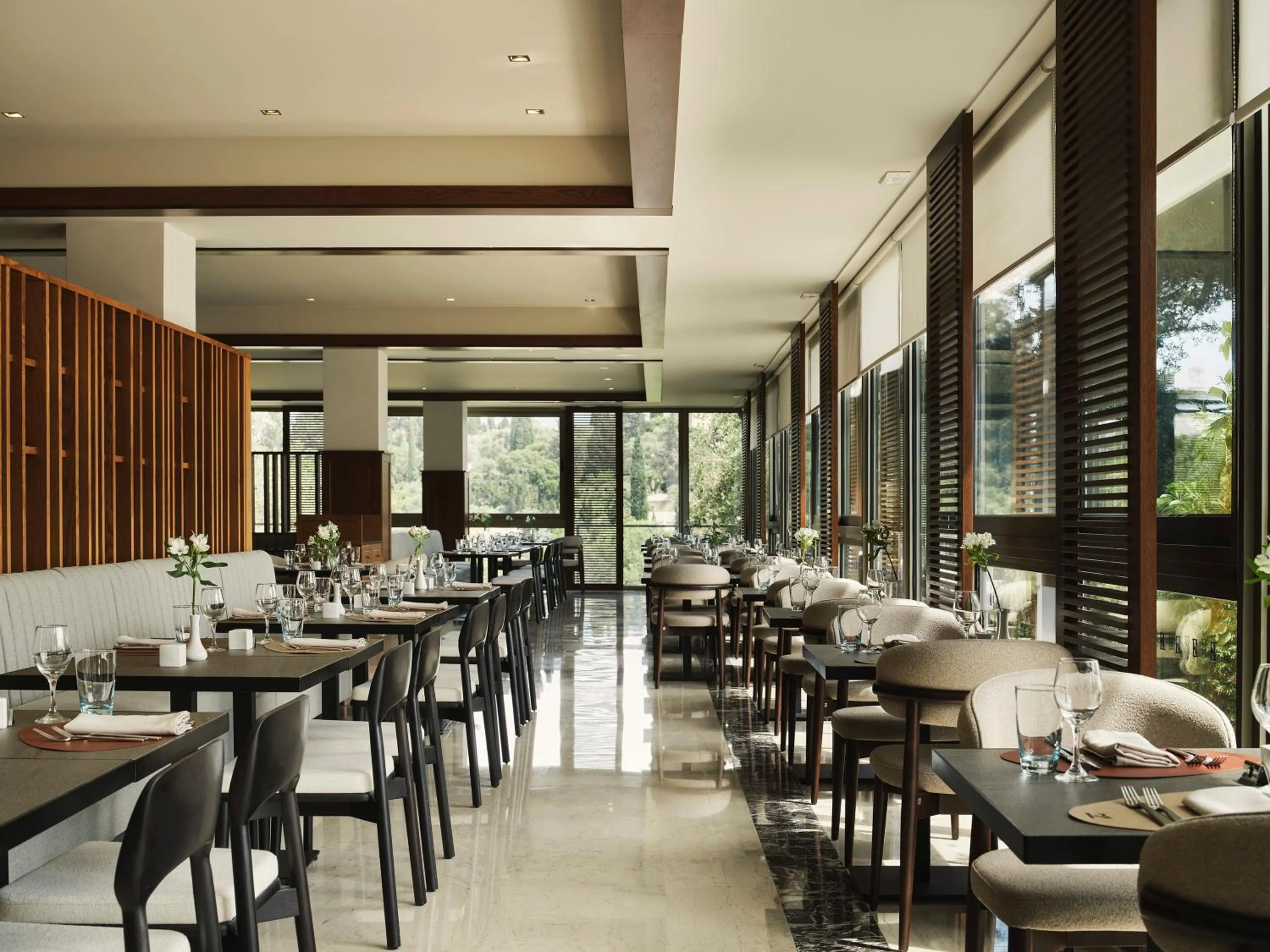 Restaurant/places to eat in Kontokali Bay Resort & Spa