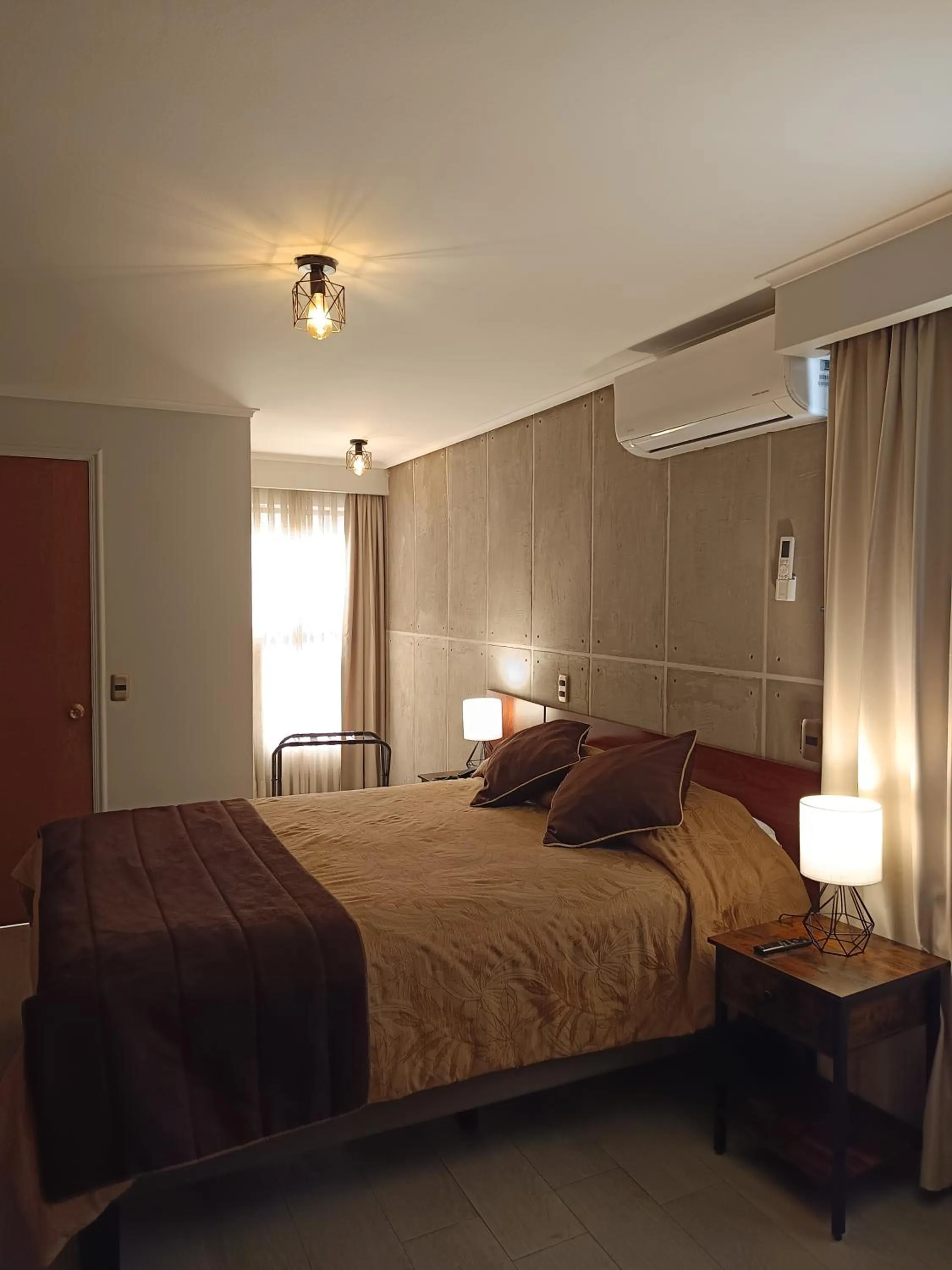 Property building, Bed in Hotel Diego de Velazquez