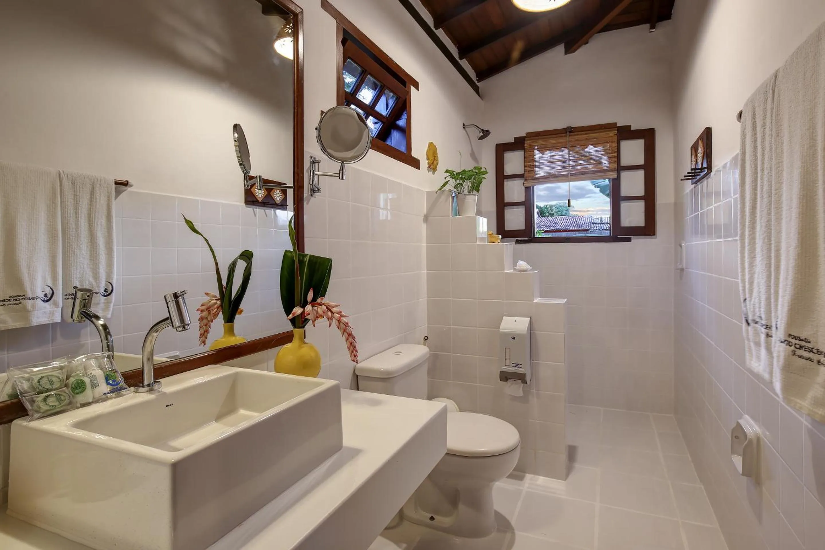 Bathroom in Pousada Quarto Crescente