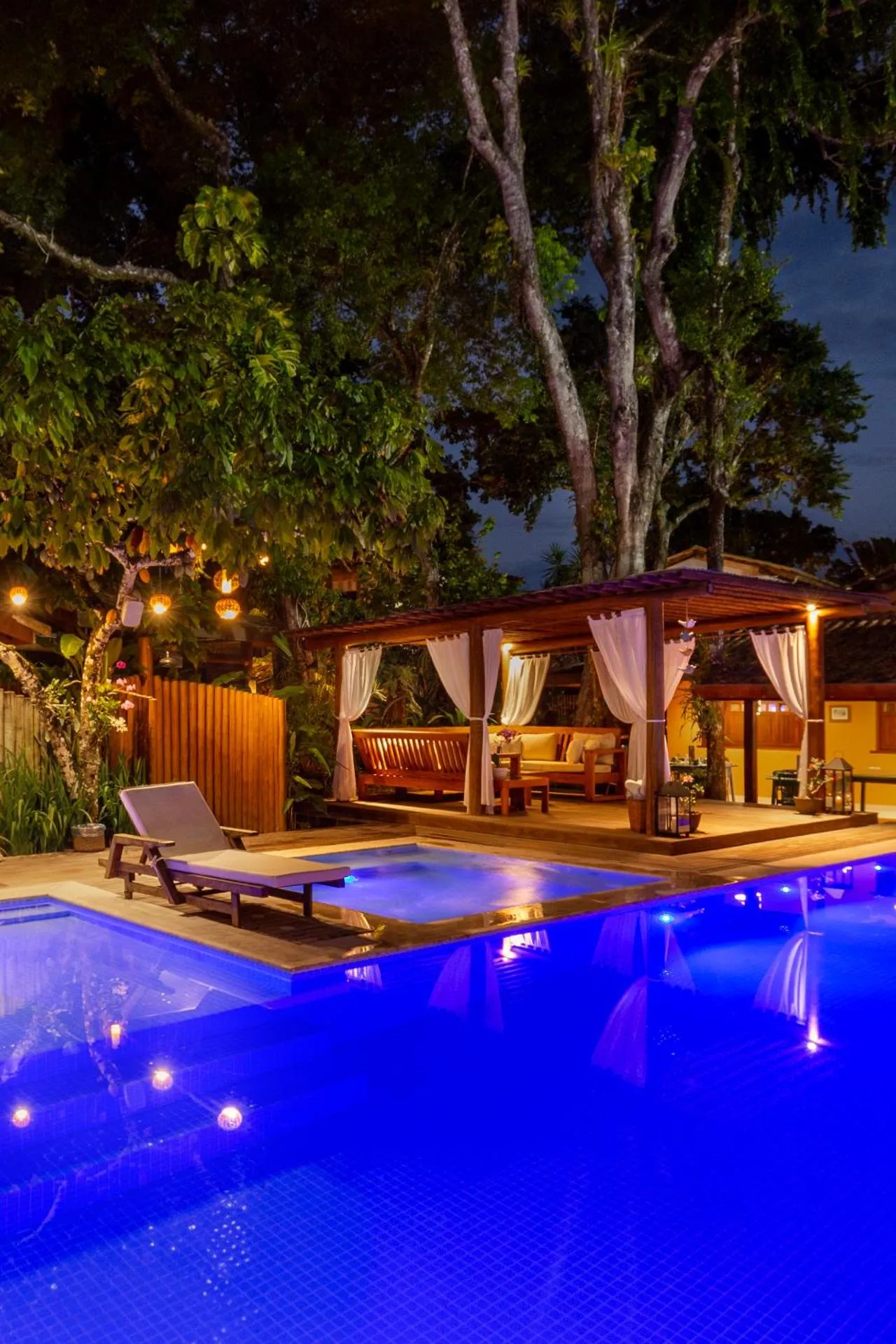 Pool view in Pousada Quarto Crescente